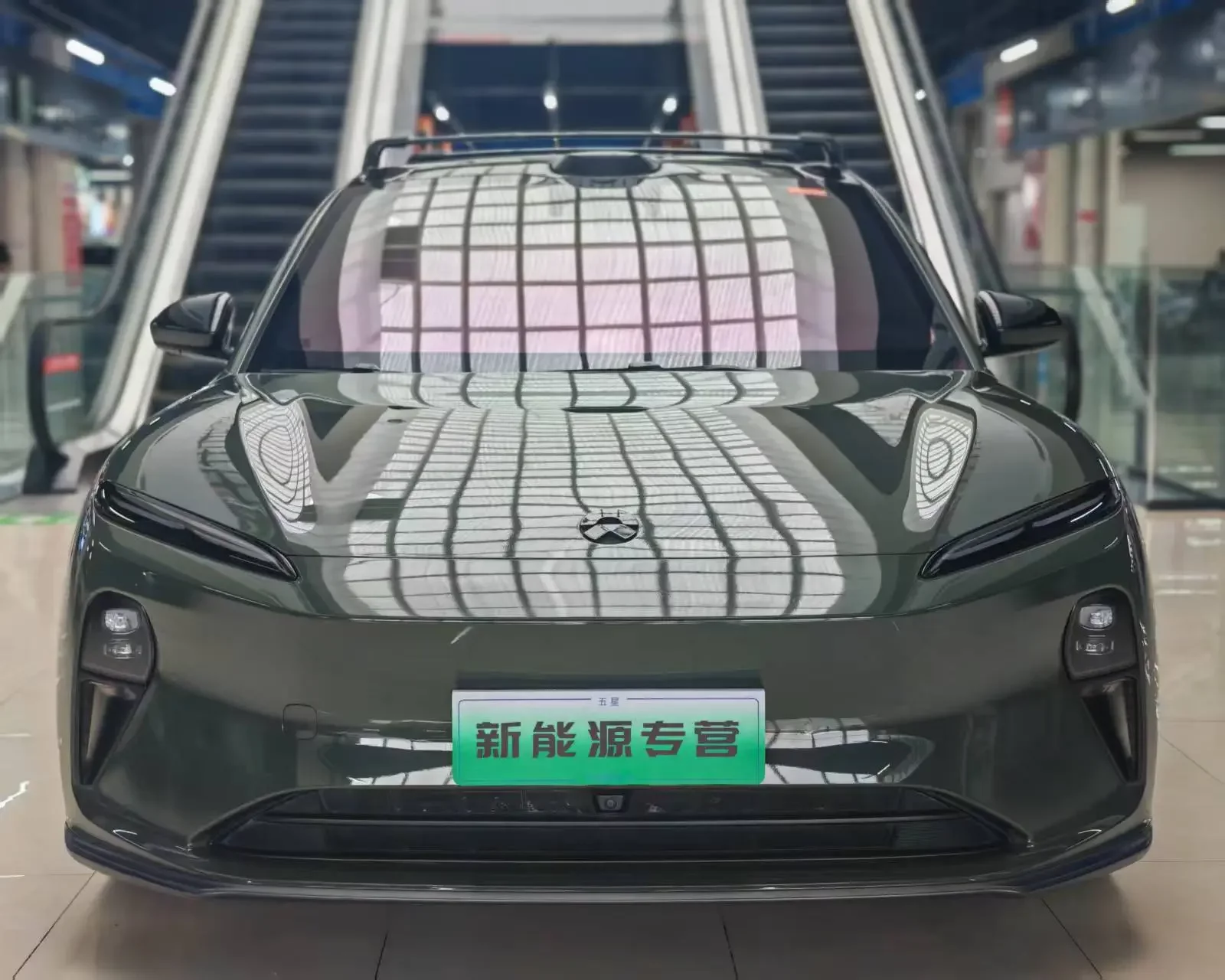 NIO ET5  из Китая