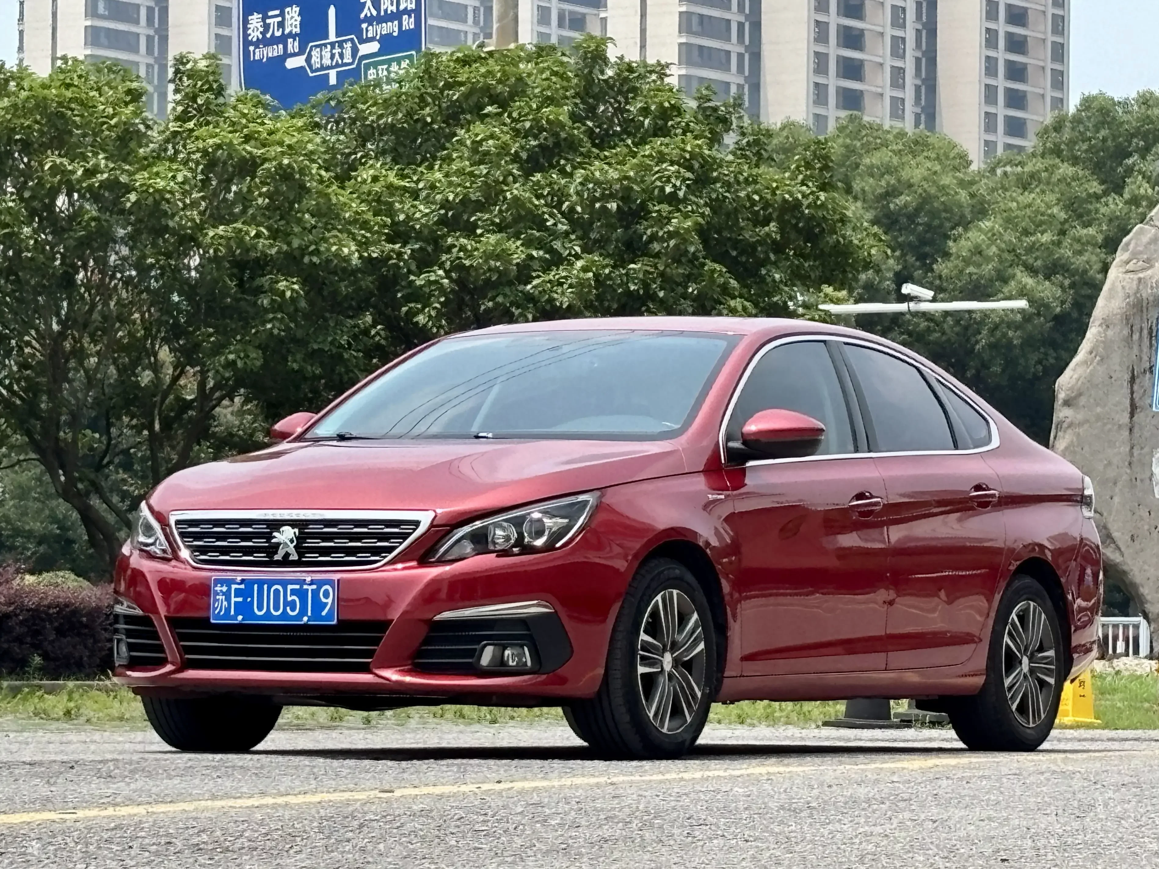 Peugeot 308  из Китая