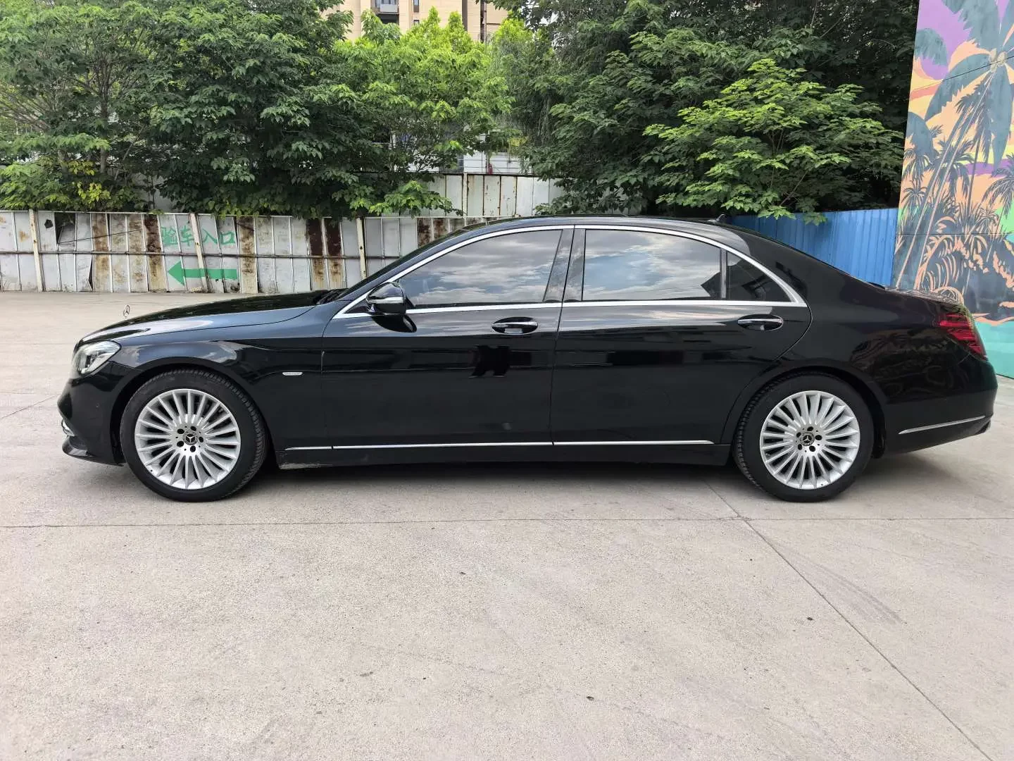 Mercedes-Benz S Class