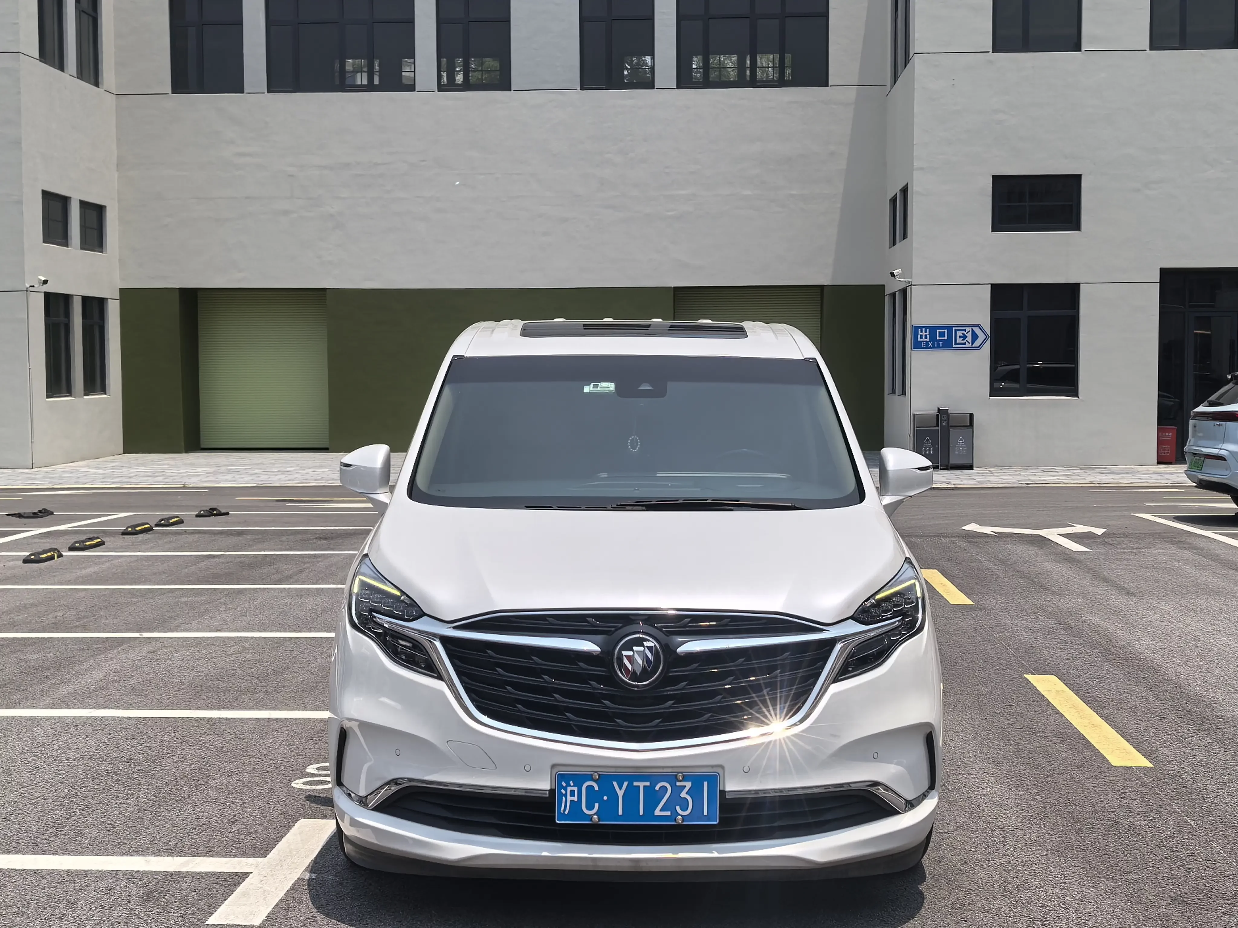 Buick GL8