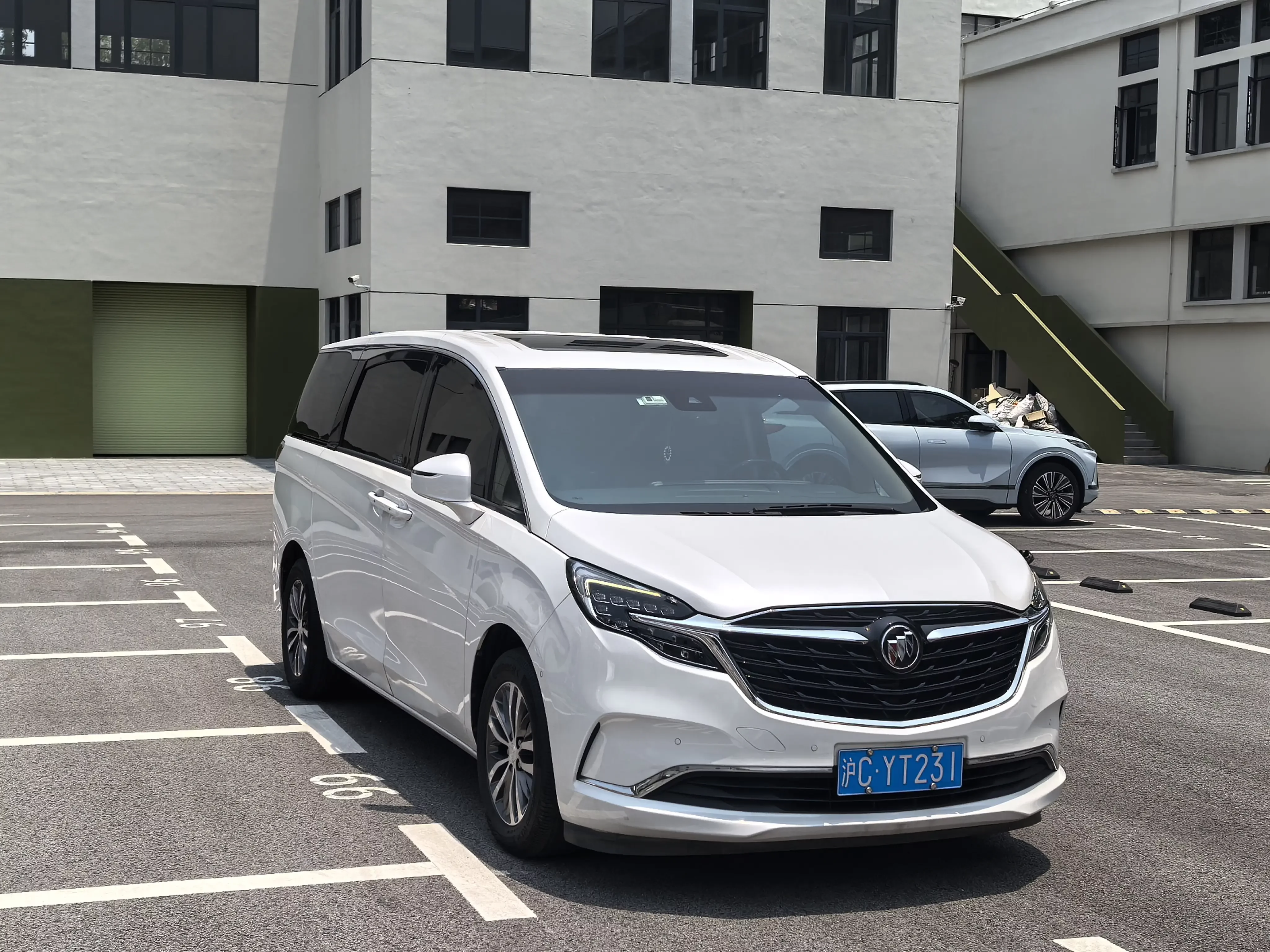 Buick GL8