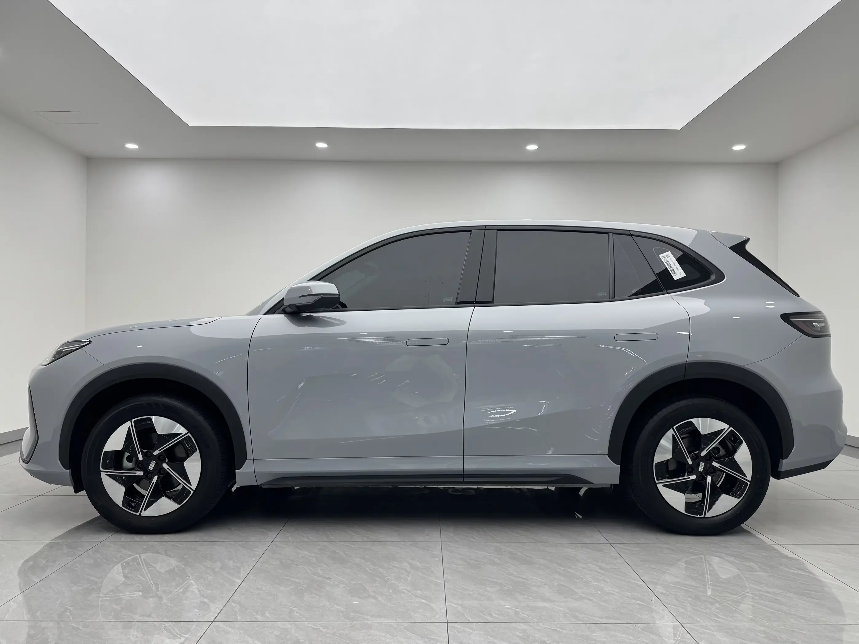 Geely Galaxy E5