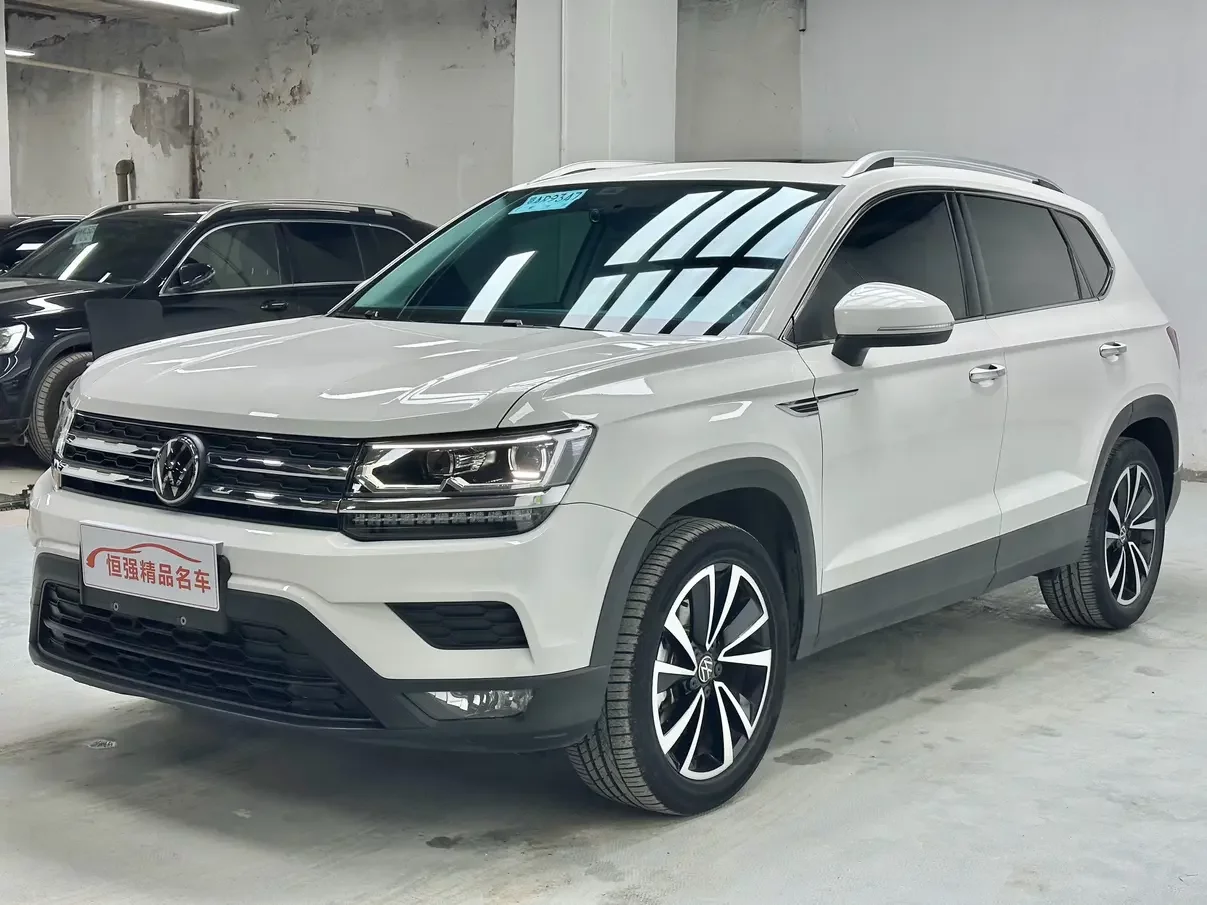 Volkswagen Tharu