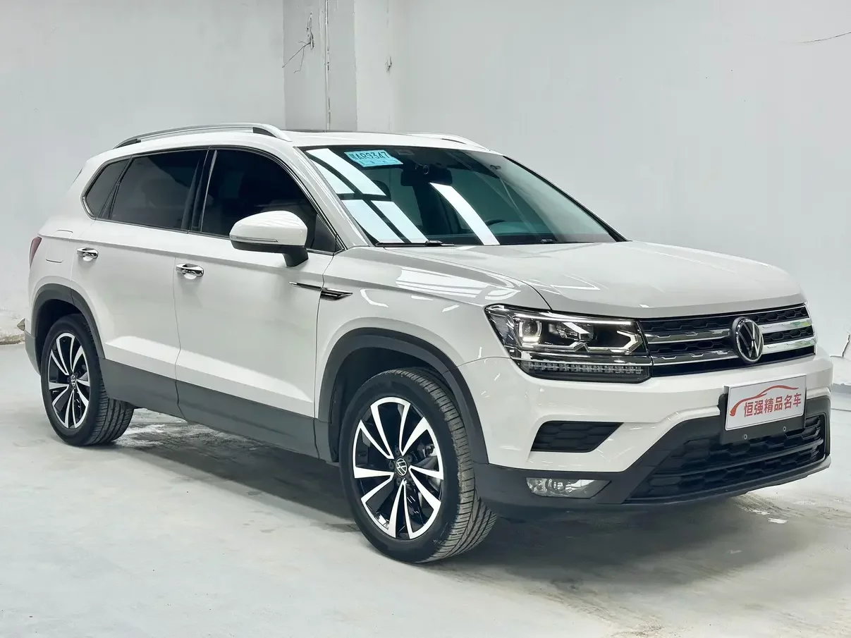 Volkswagen Tharu