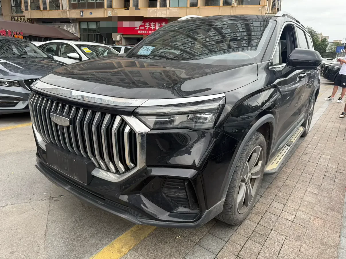 Geely Okavango