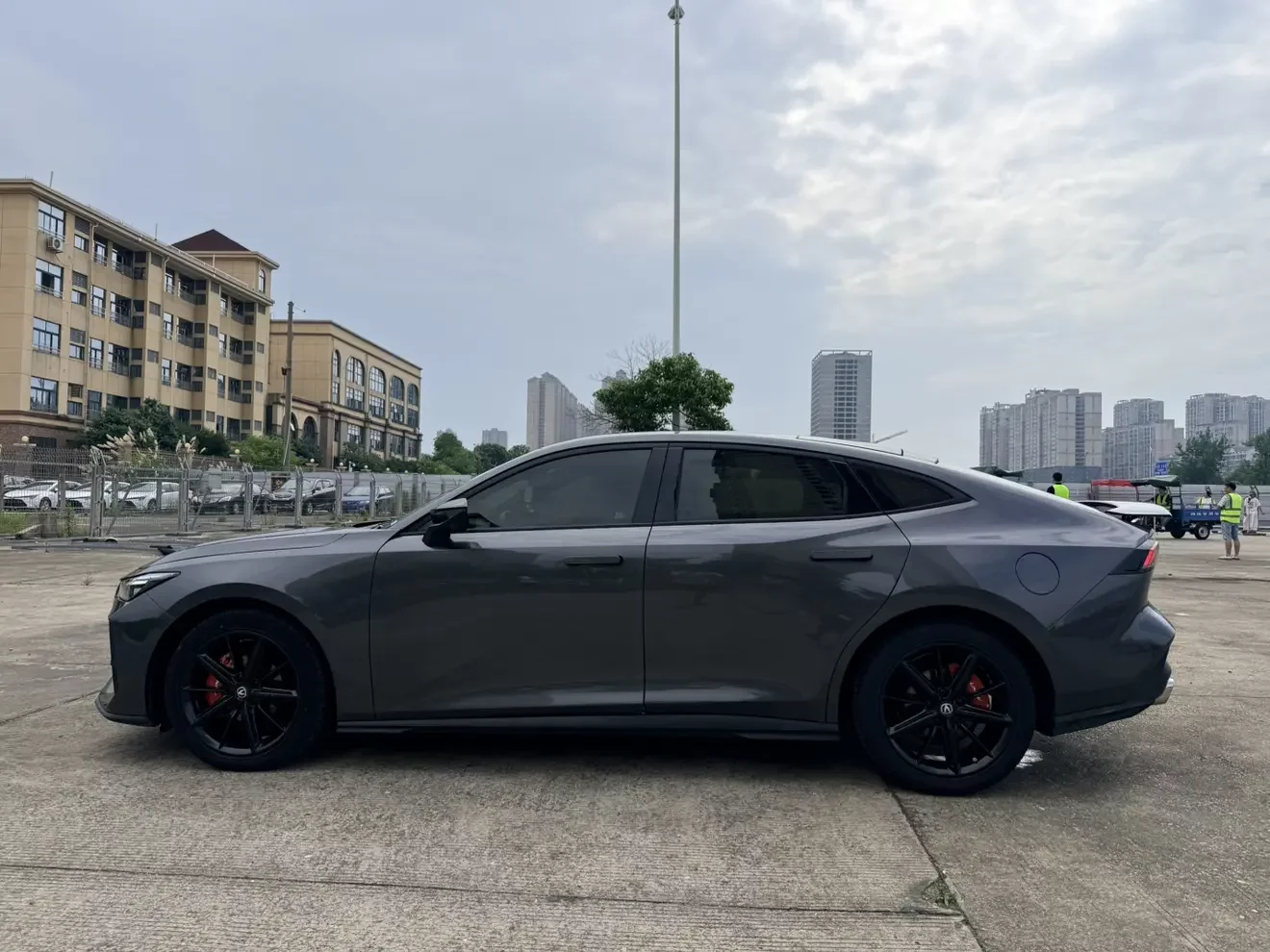 Changan UNI-V