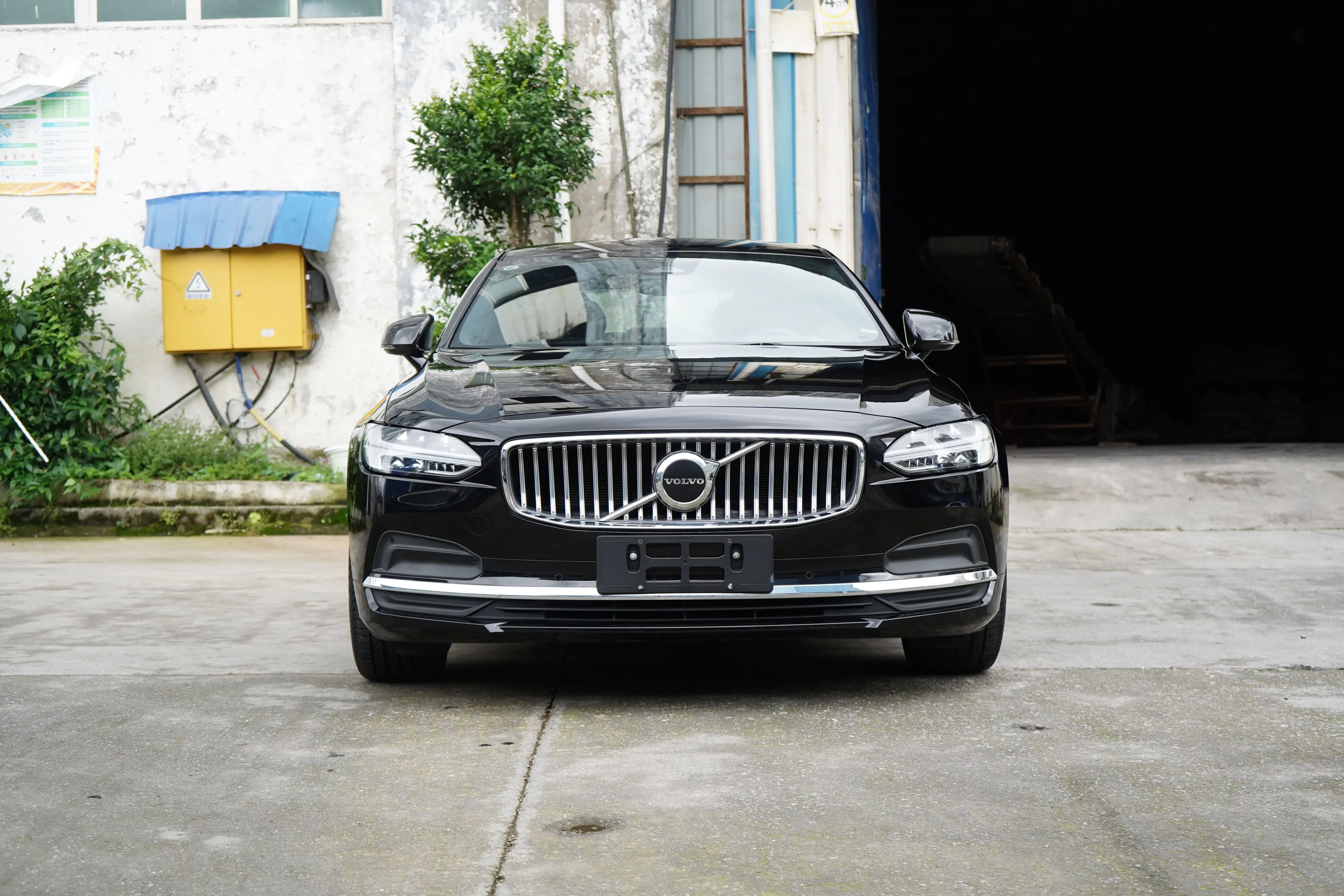 Volvo S90