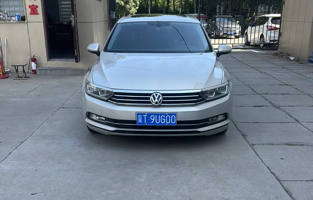 Volkswagen Magotan