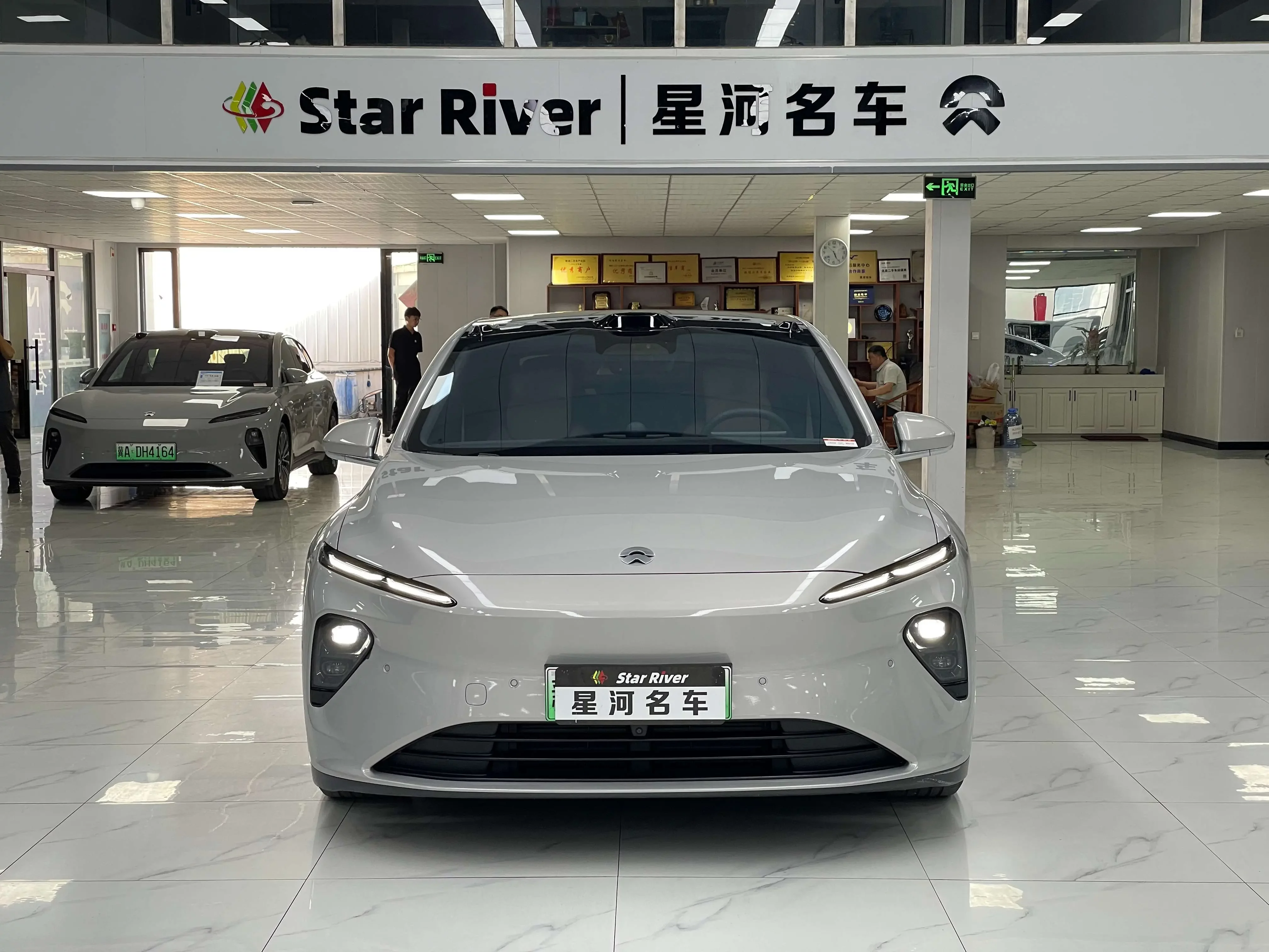 NIO ET7  из Китая