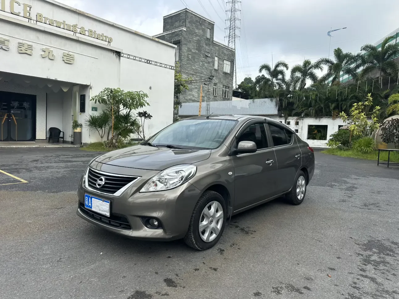 Nissan Sunlight  из Китая