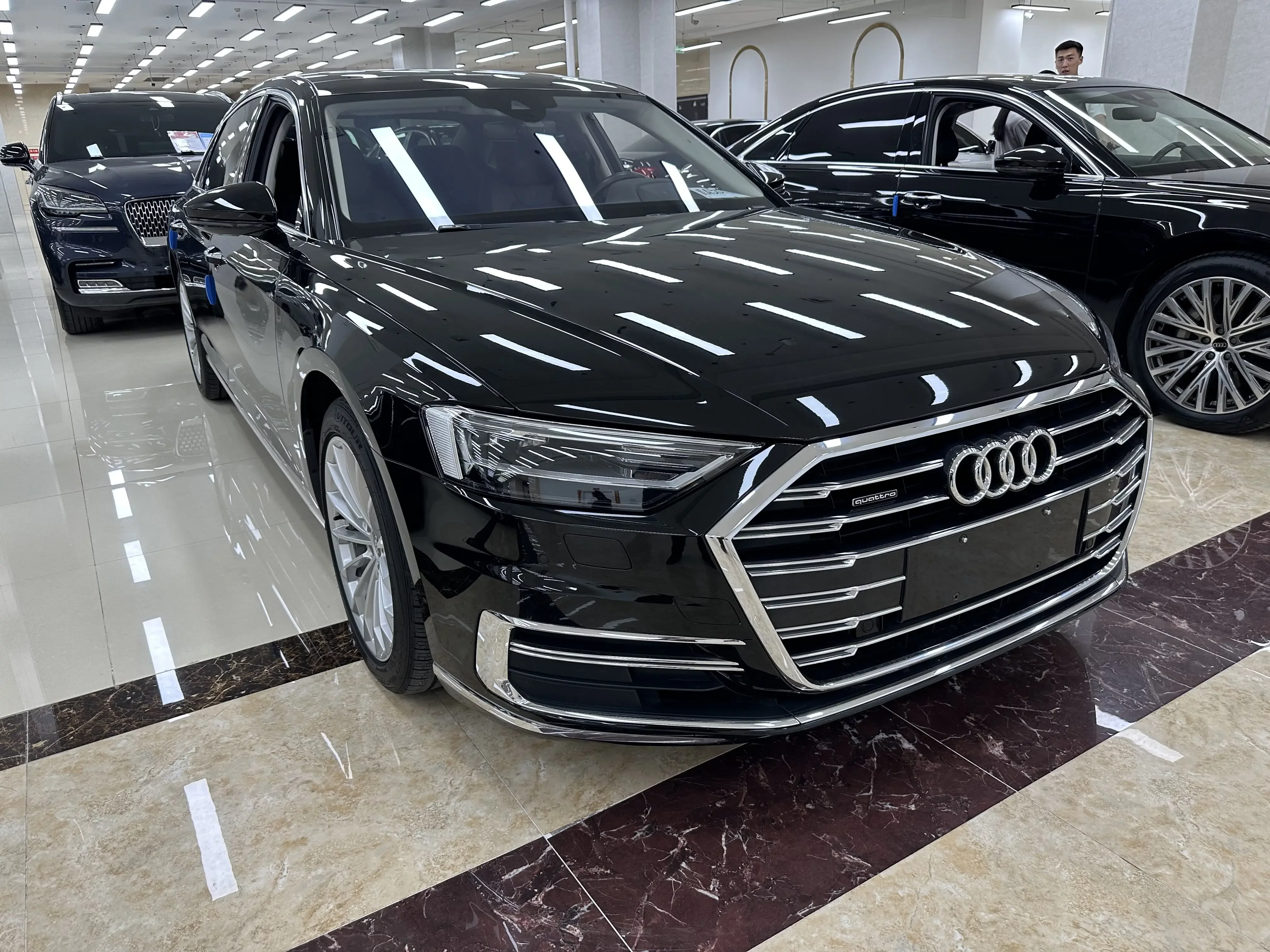 Audi A8