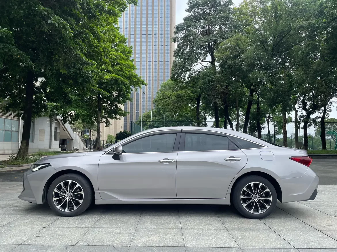 Toyota Avalon