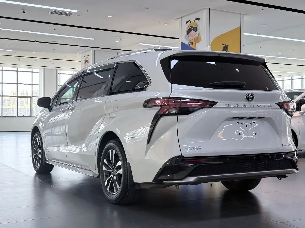 Toyota Granvia