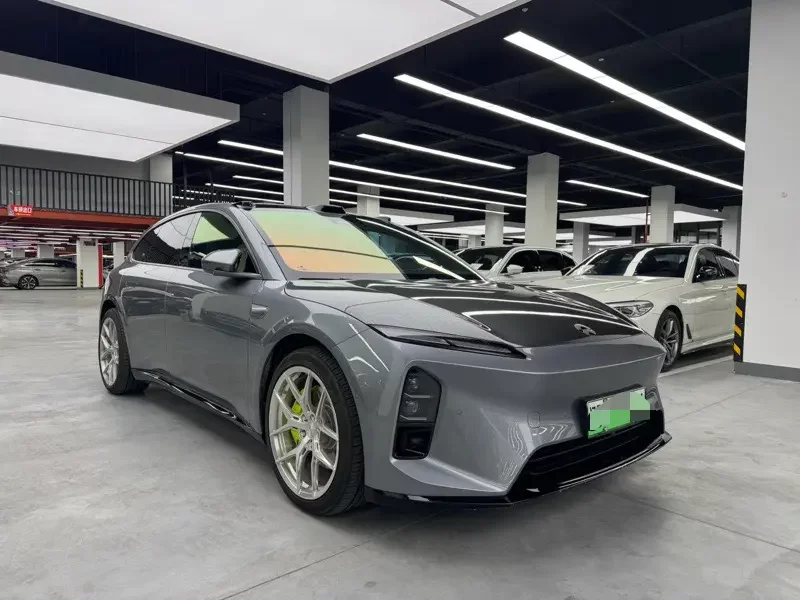 NIO ET5T