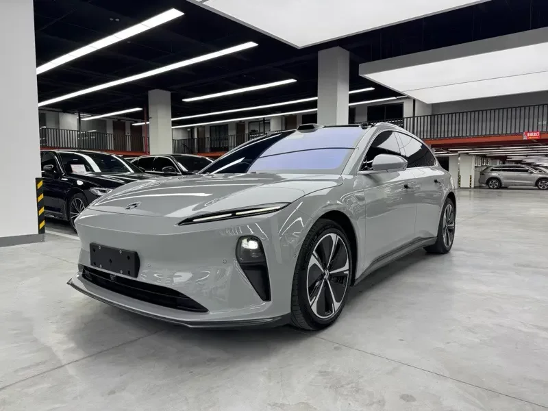 NIO ET5T  из Китая
