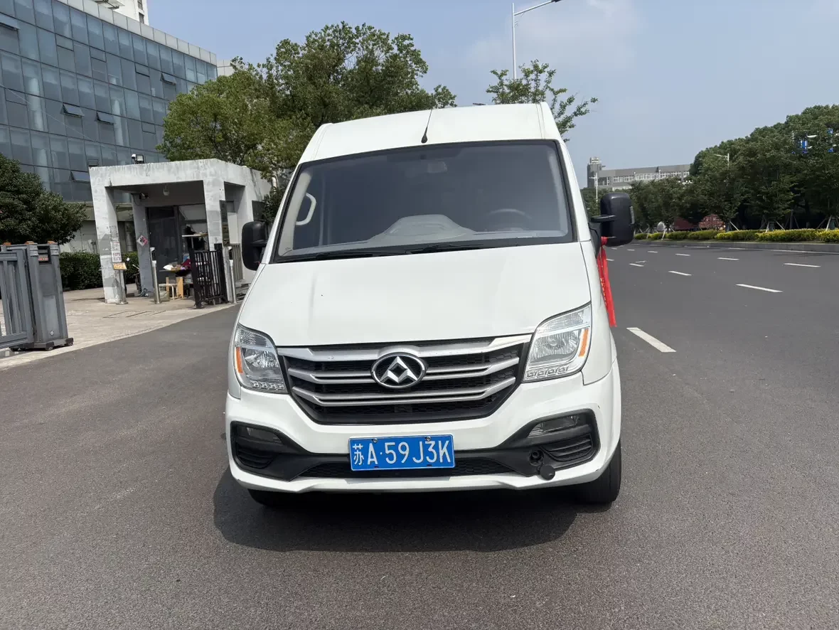 Datong Xintu V80  из Китая