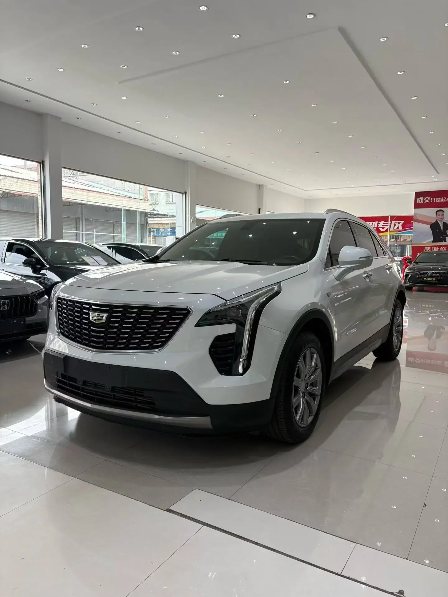 Cadillac XT4