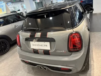 MINI 