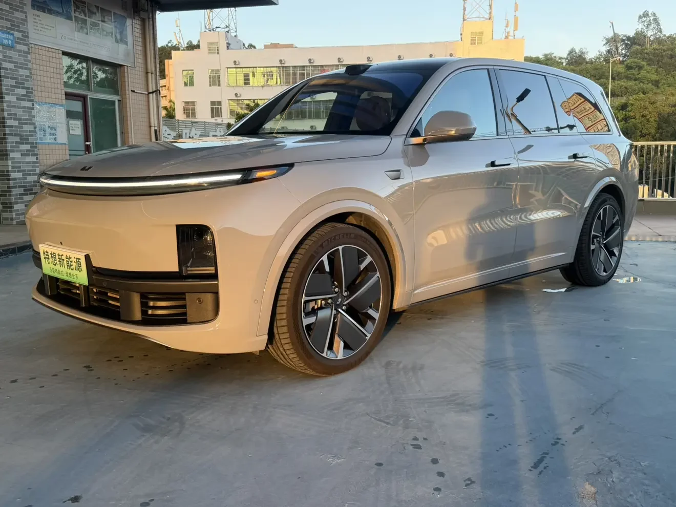 Lixiang L9