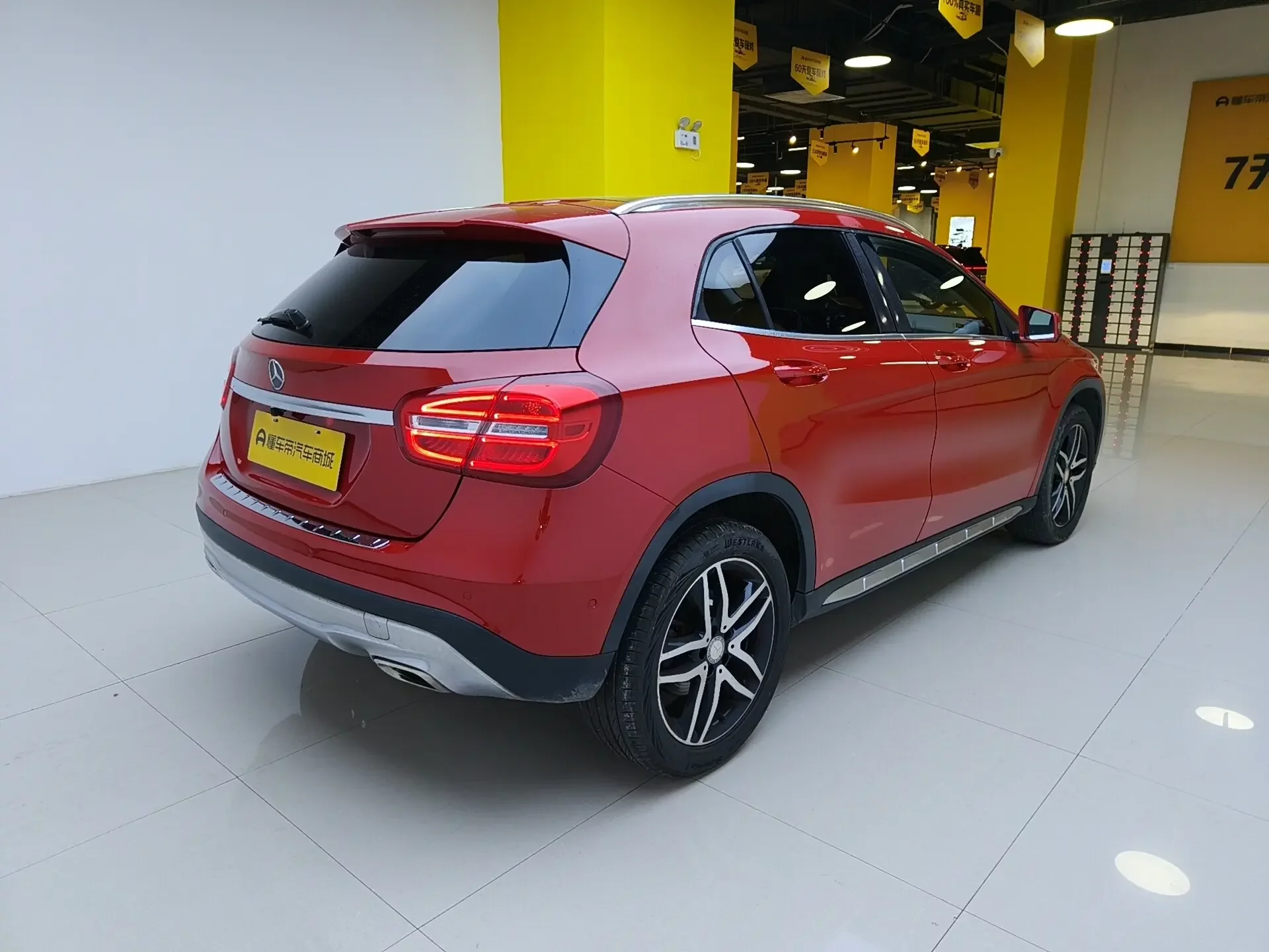 Mercedes-Benz GLA