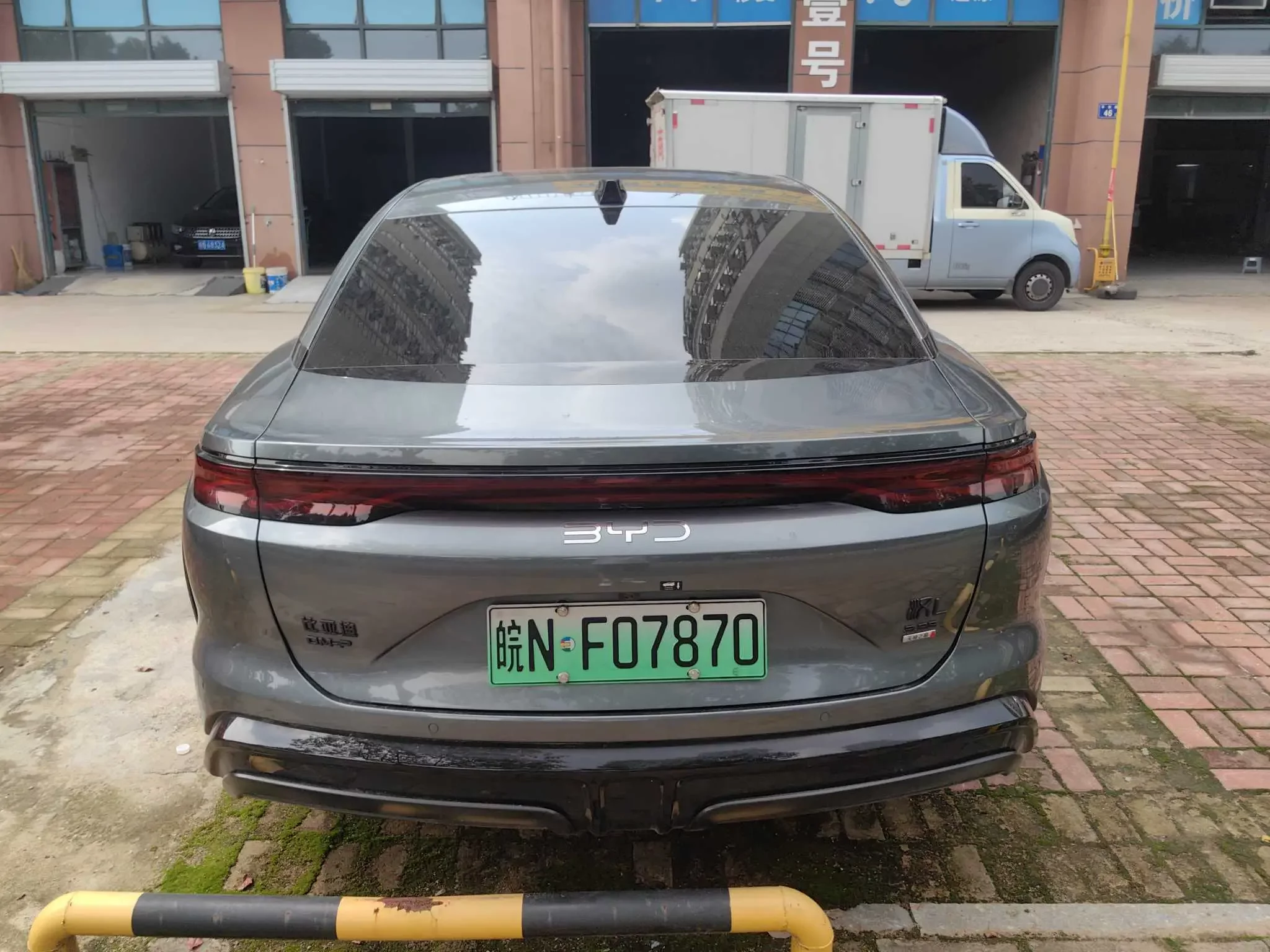 BYD Han L DM