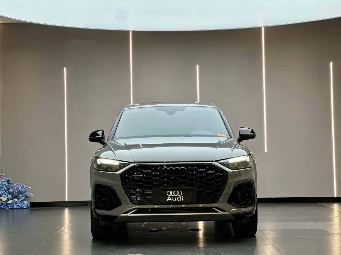 Audi Q5L Sportback