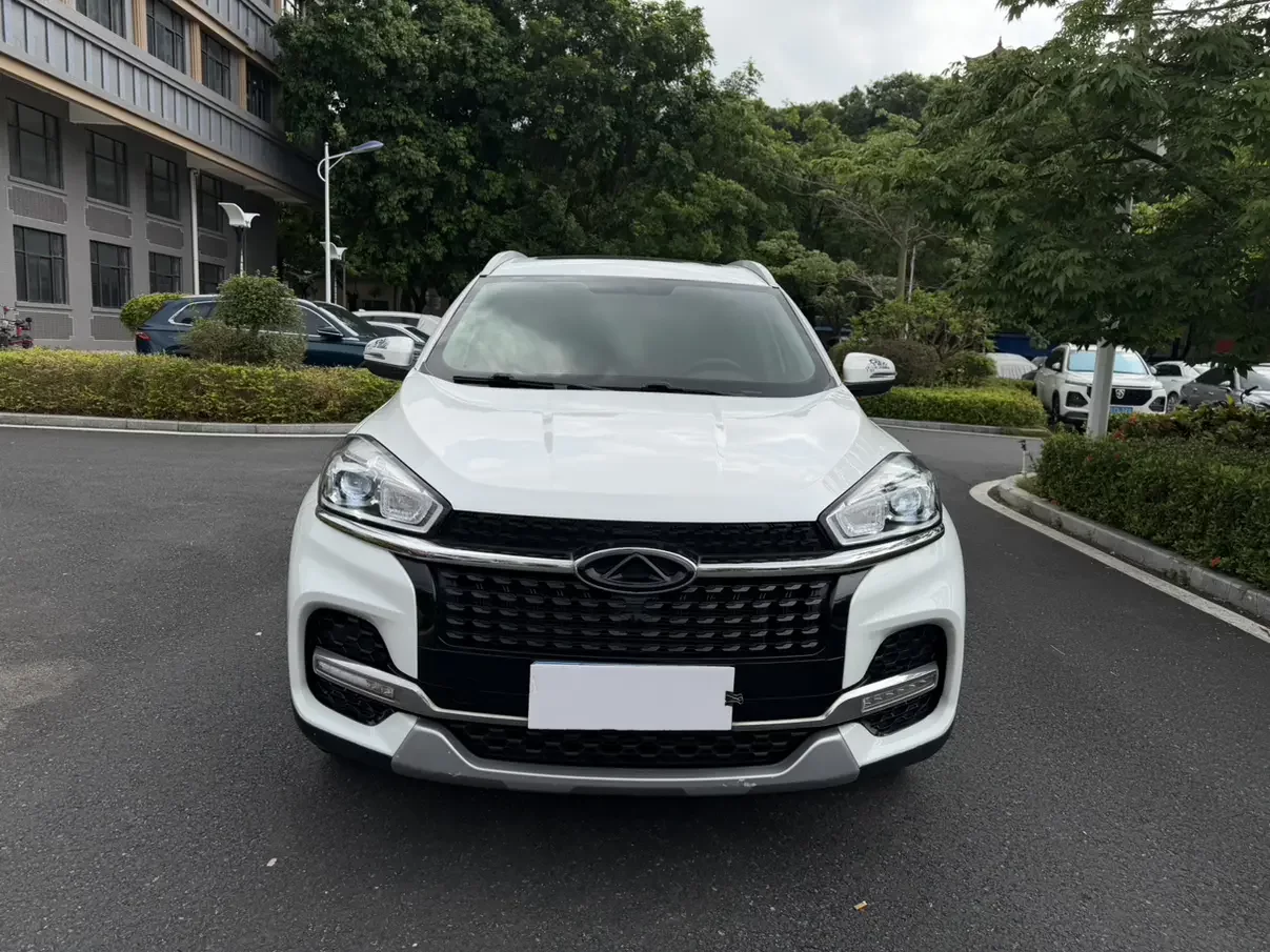 Chery Tiggo 8