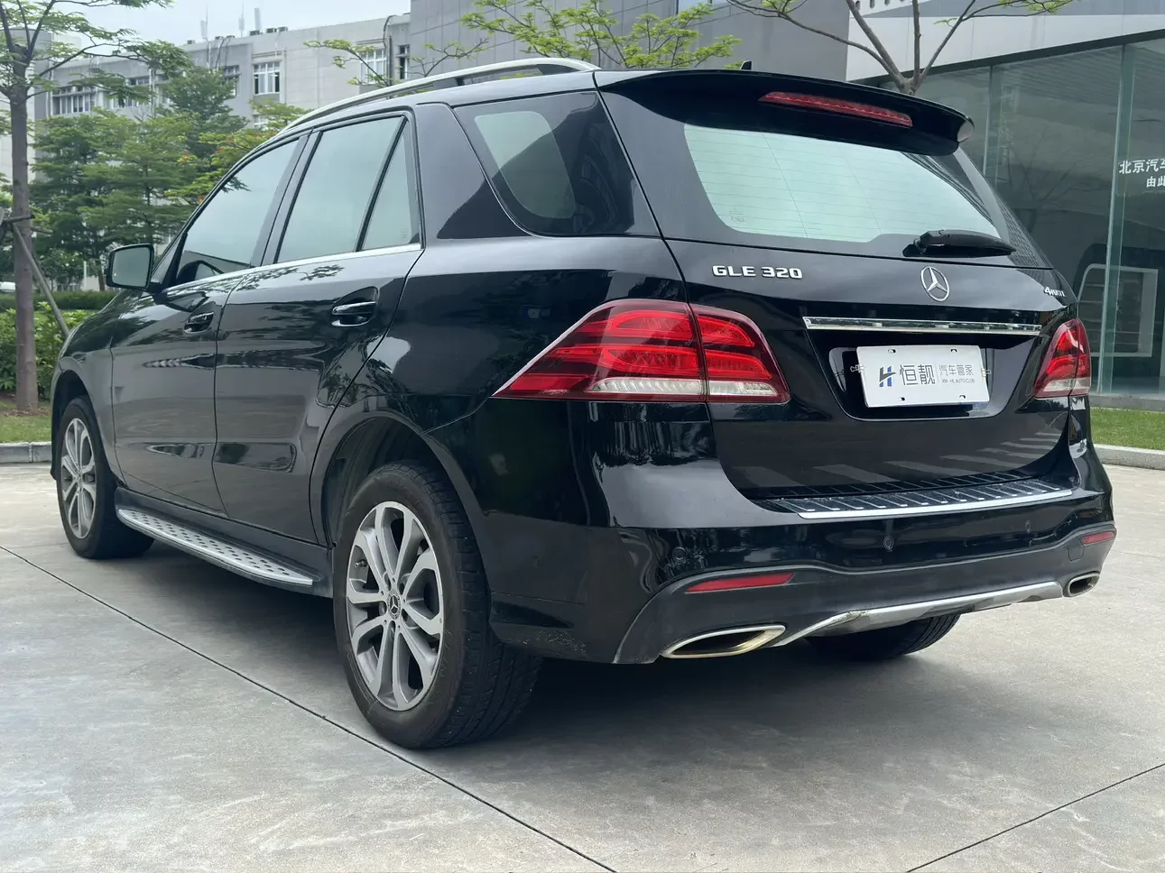 Mercedes-Benz GLE (Imported)