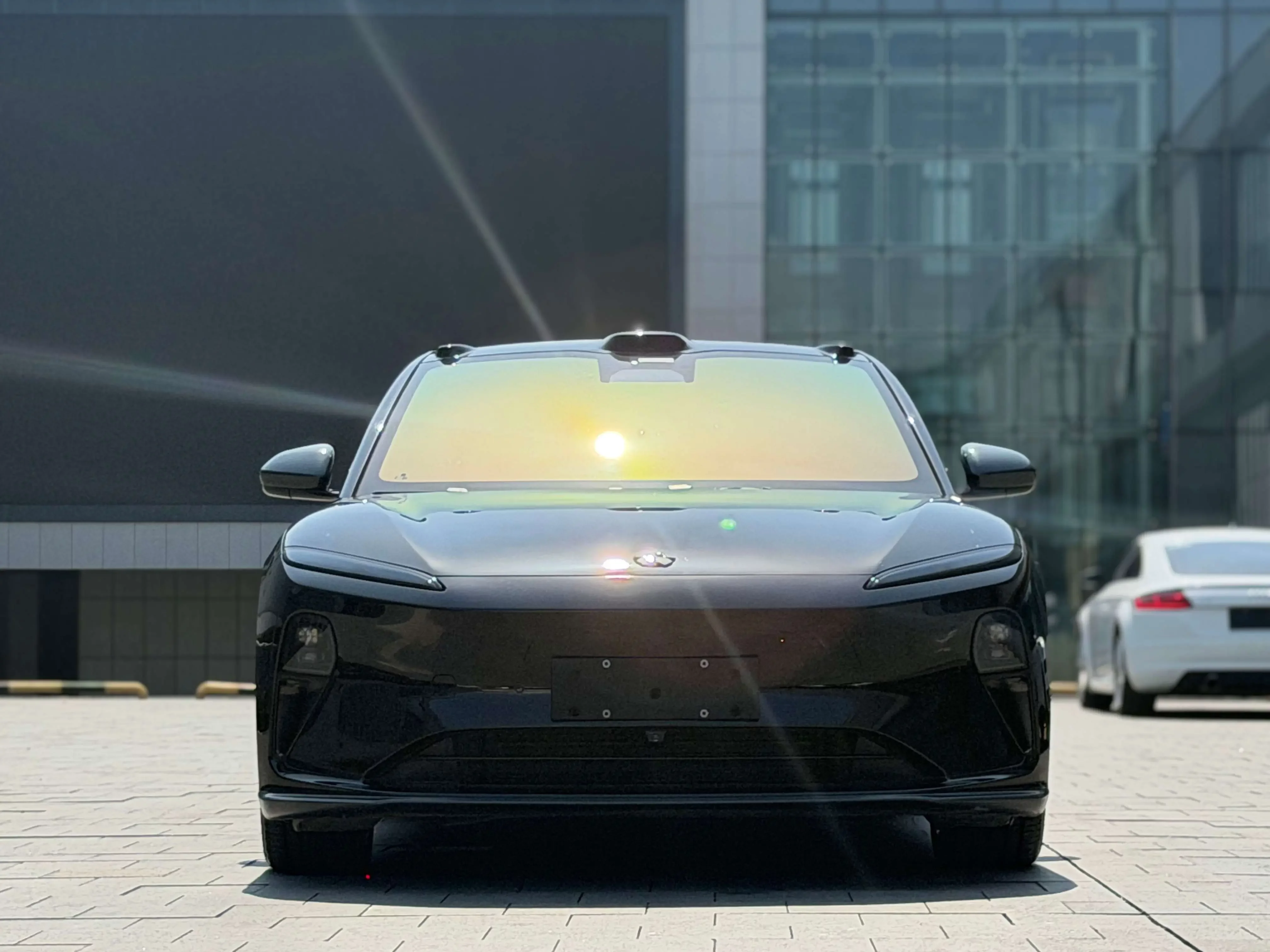 NIO ET5T  из Китая