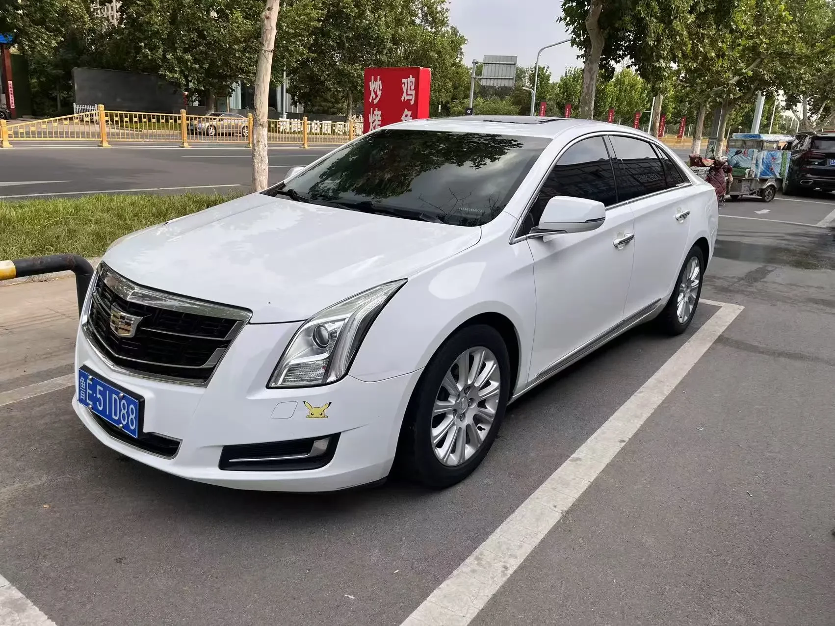Cadillac XTS  из Китая