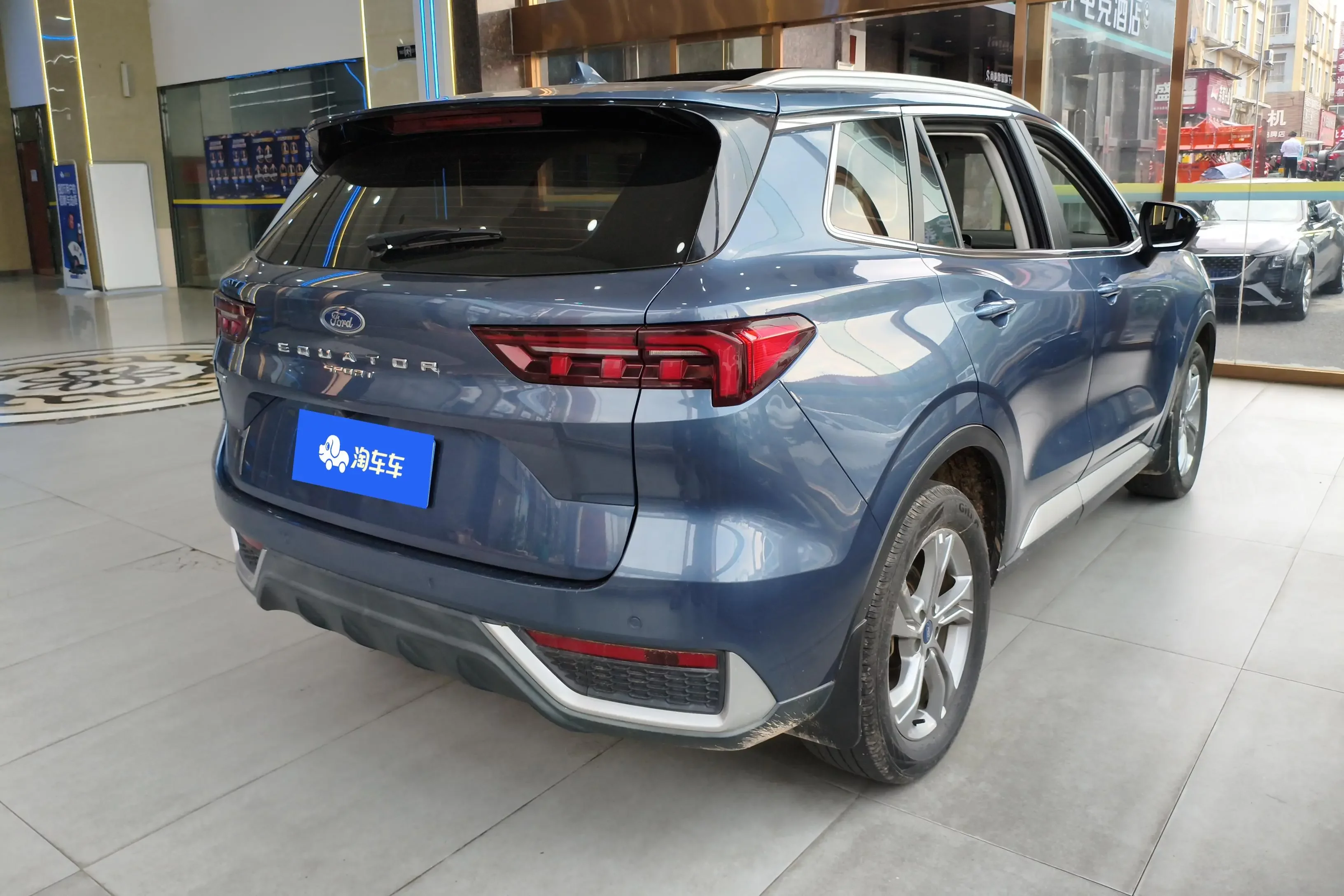 Ford Equator Sport