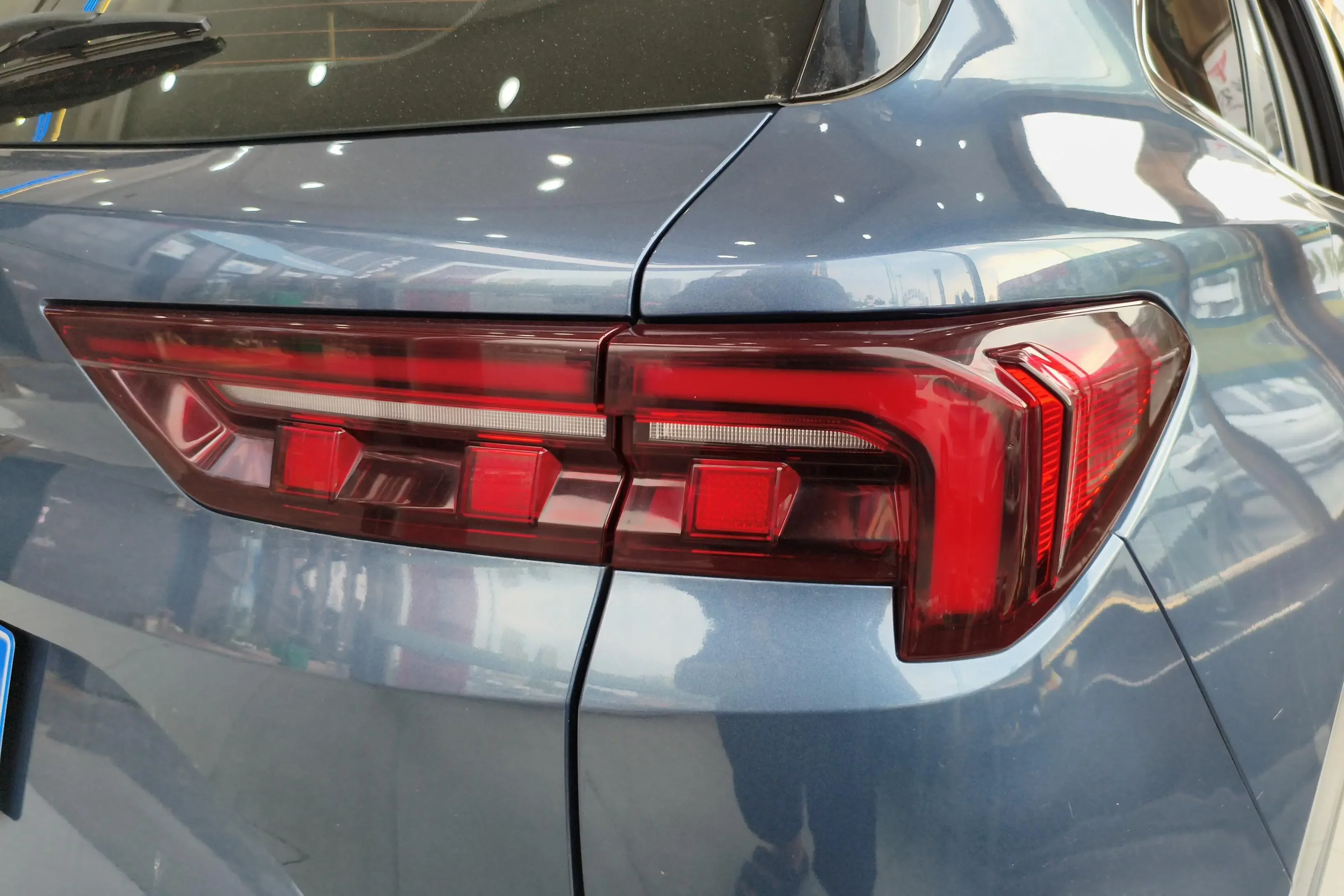 Ford Equator Sport