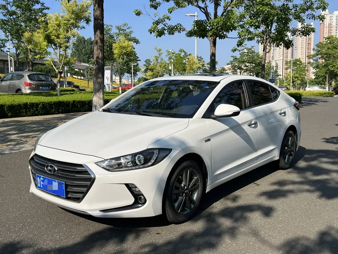 Hyundai lead