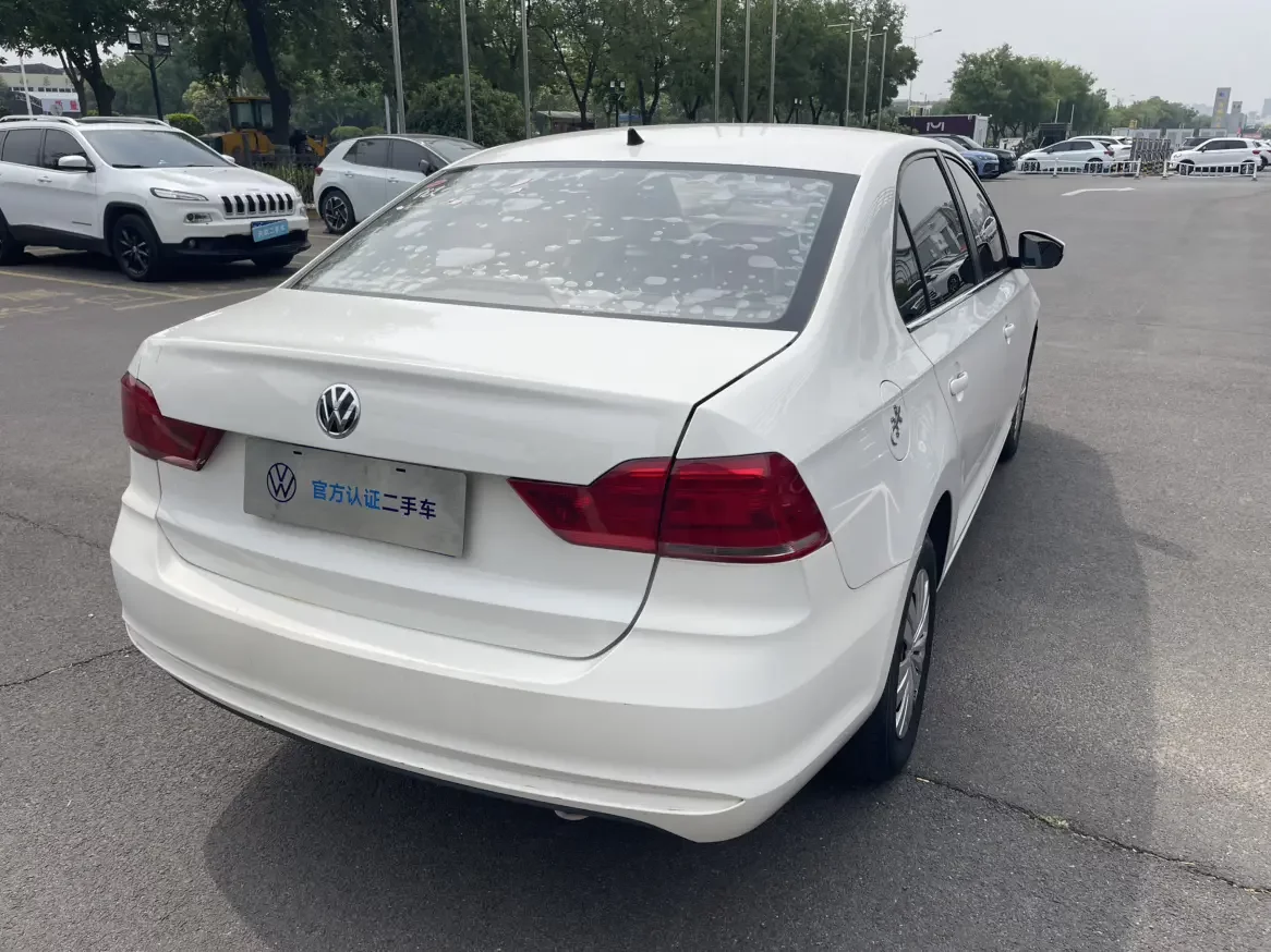 Volkswagen Santana