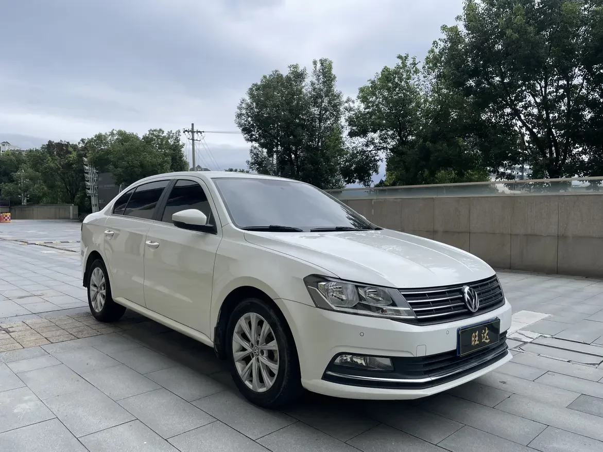 Volkswagen Lavida