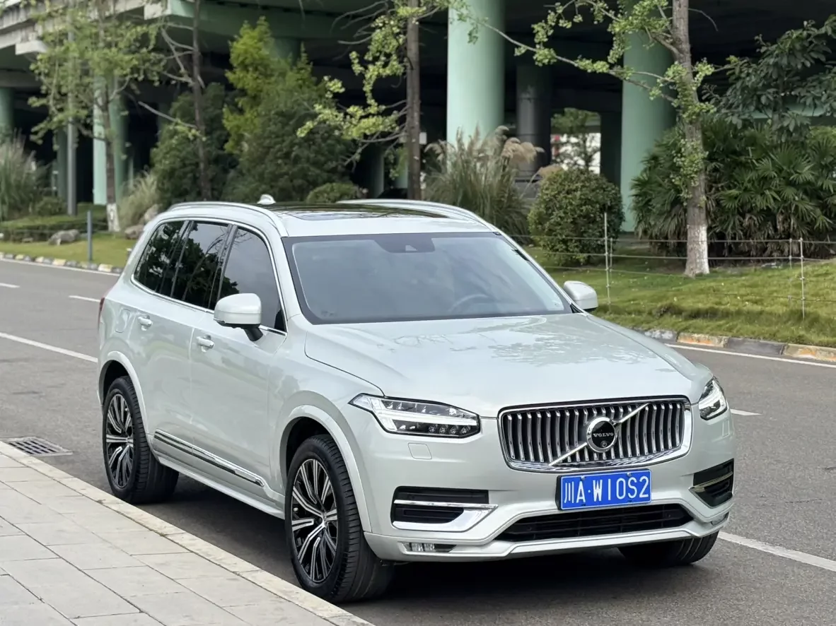Volvo XC90