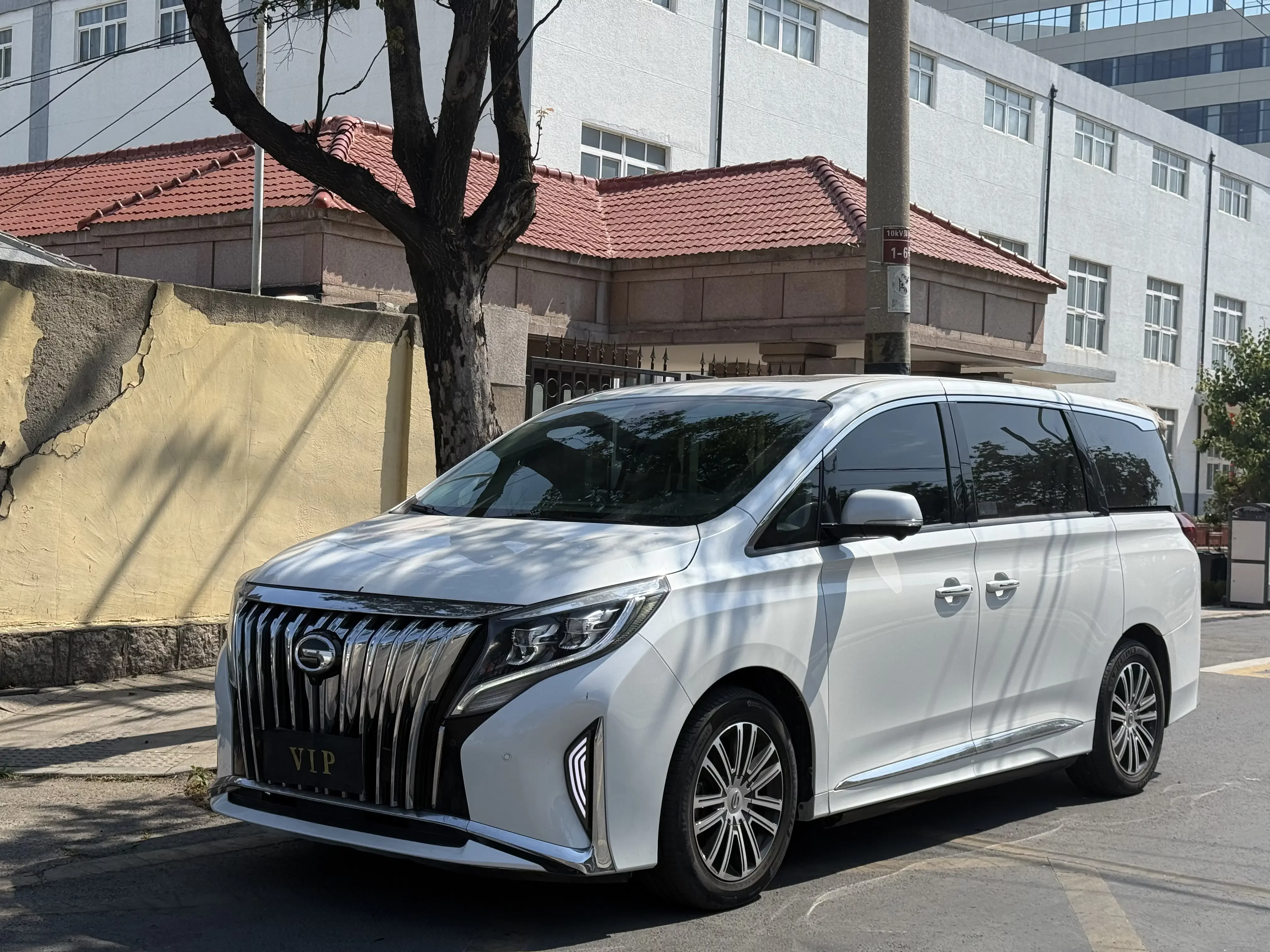 GAC Trumpchi M8