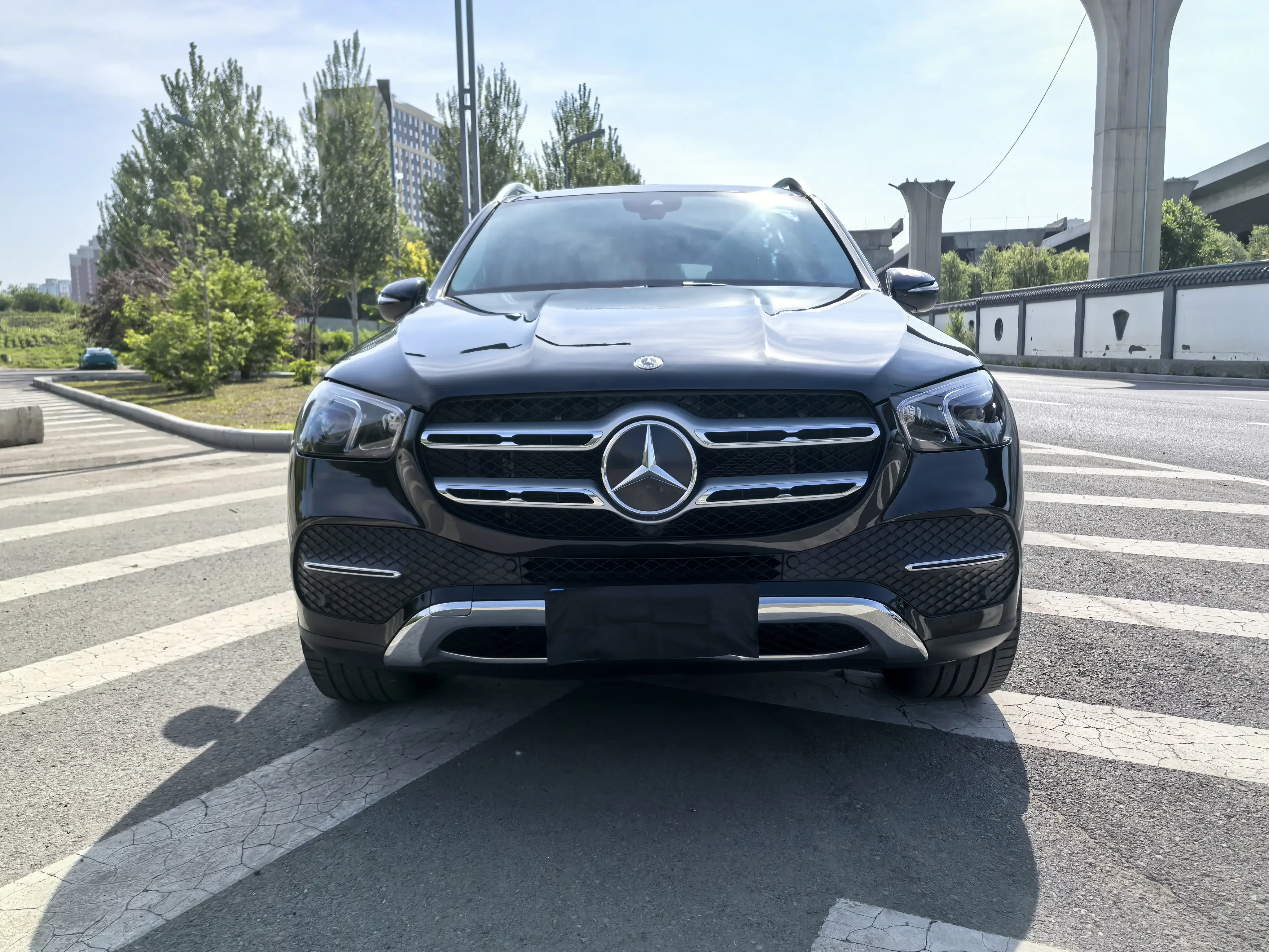 Mercedes-Benz GLE (Imported)