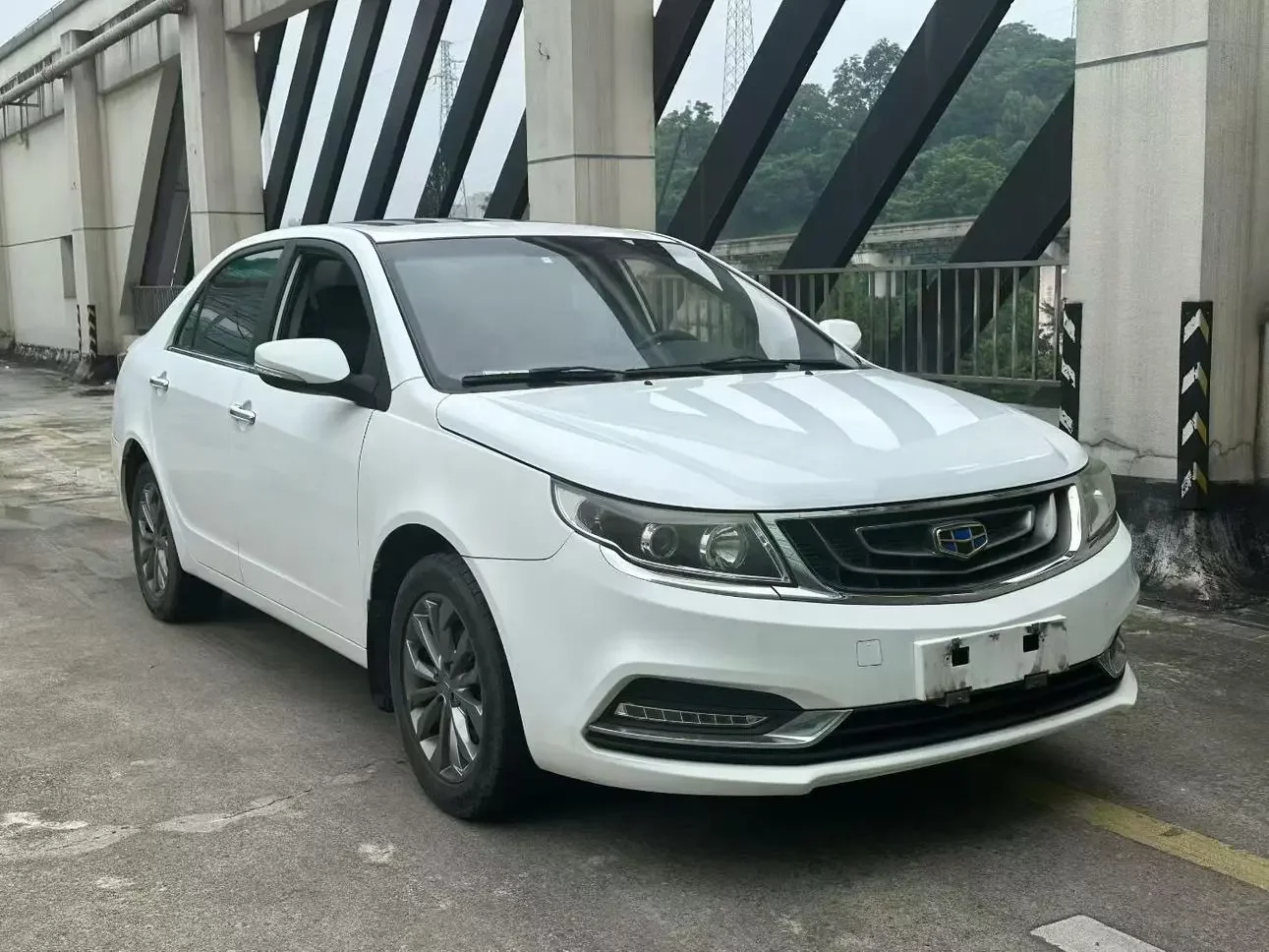Geely Vision