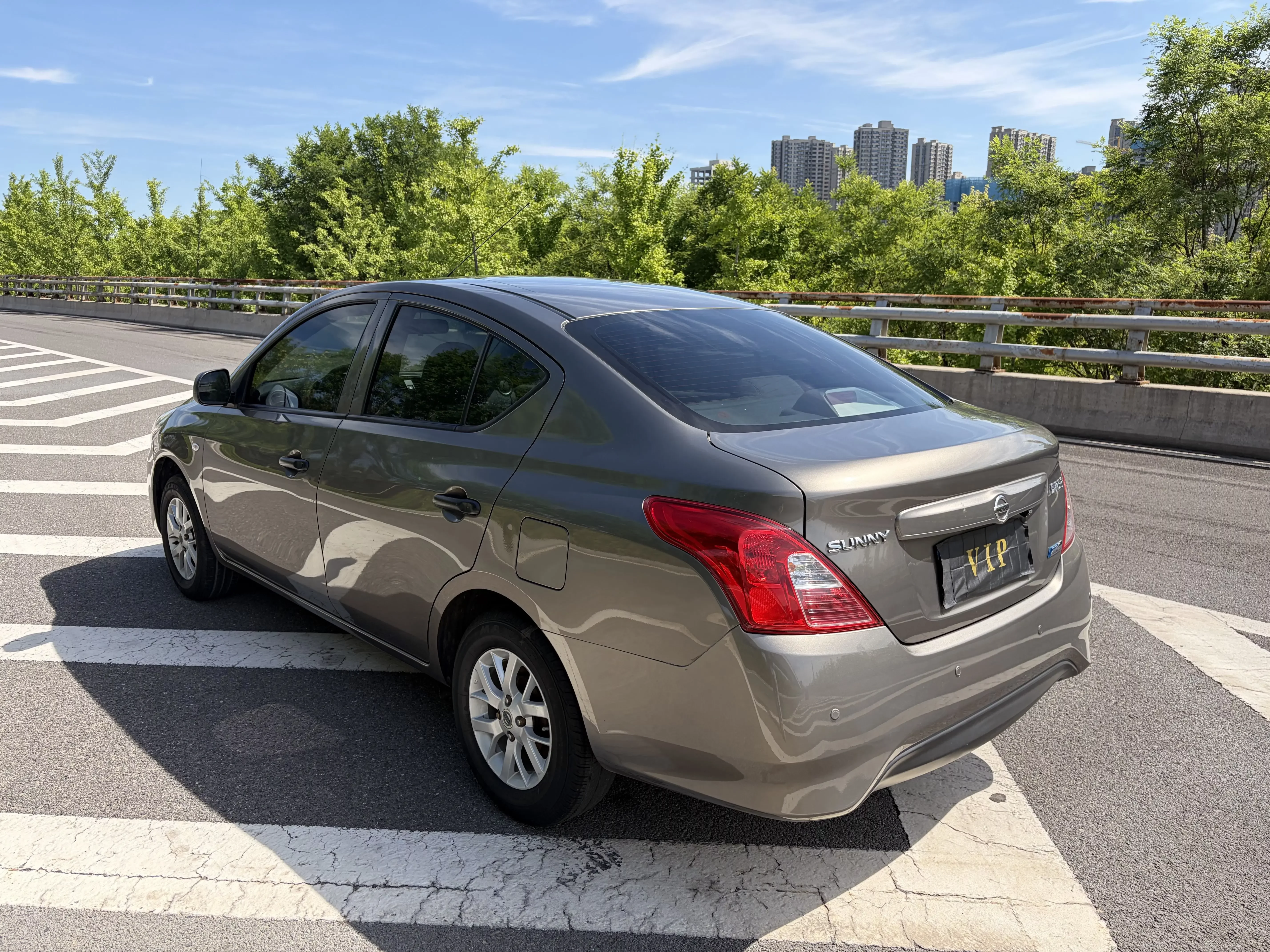 Nissan Sunlight
