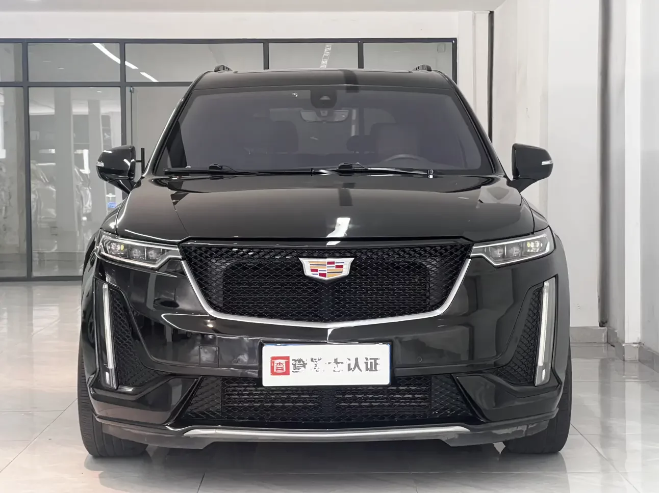 Cadillac XT6
