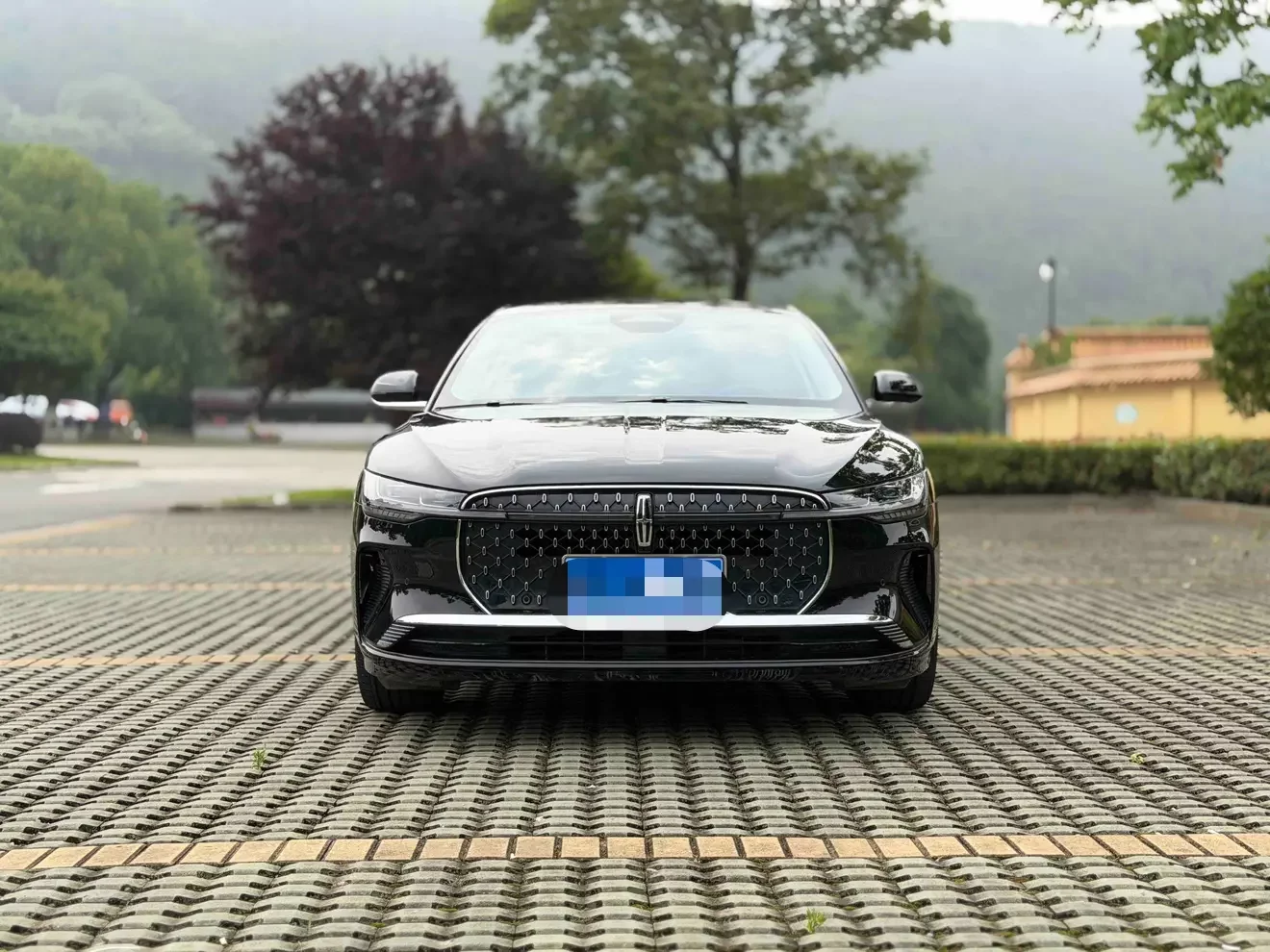 Lincoln Z