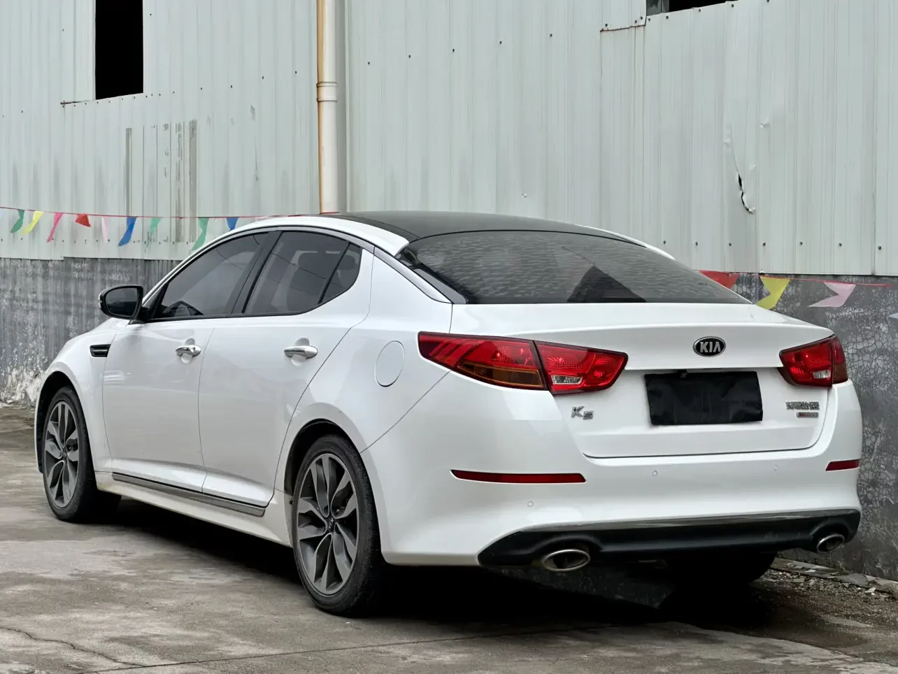 Kia K5