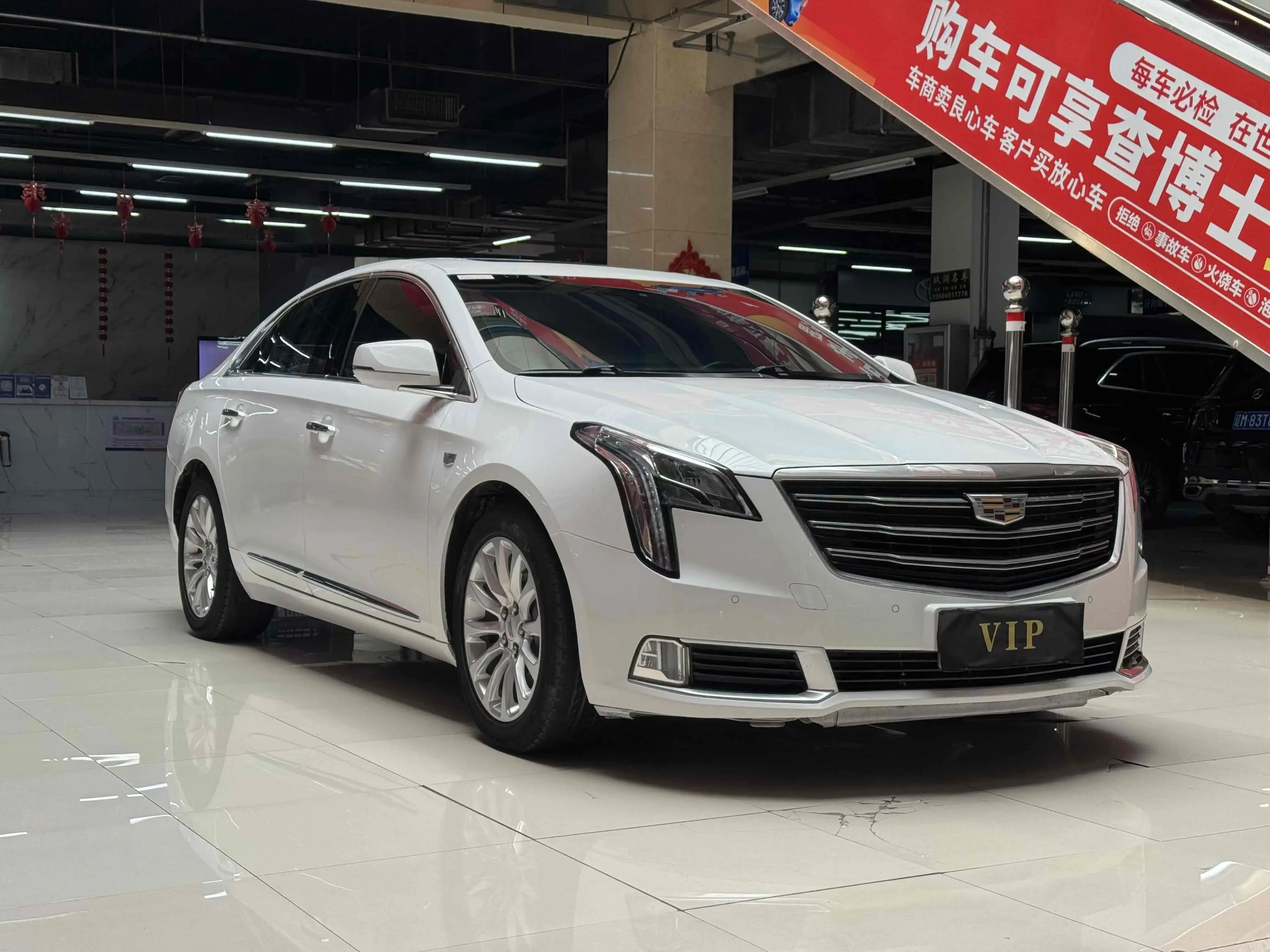 Cadillac XTS