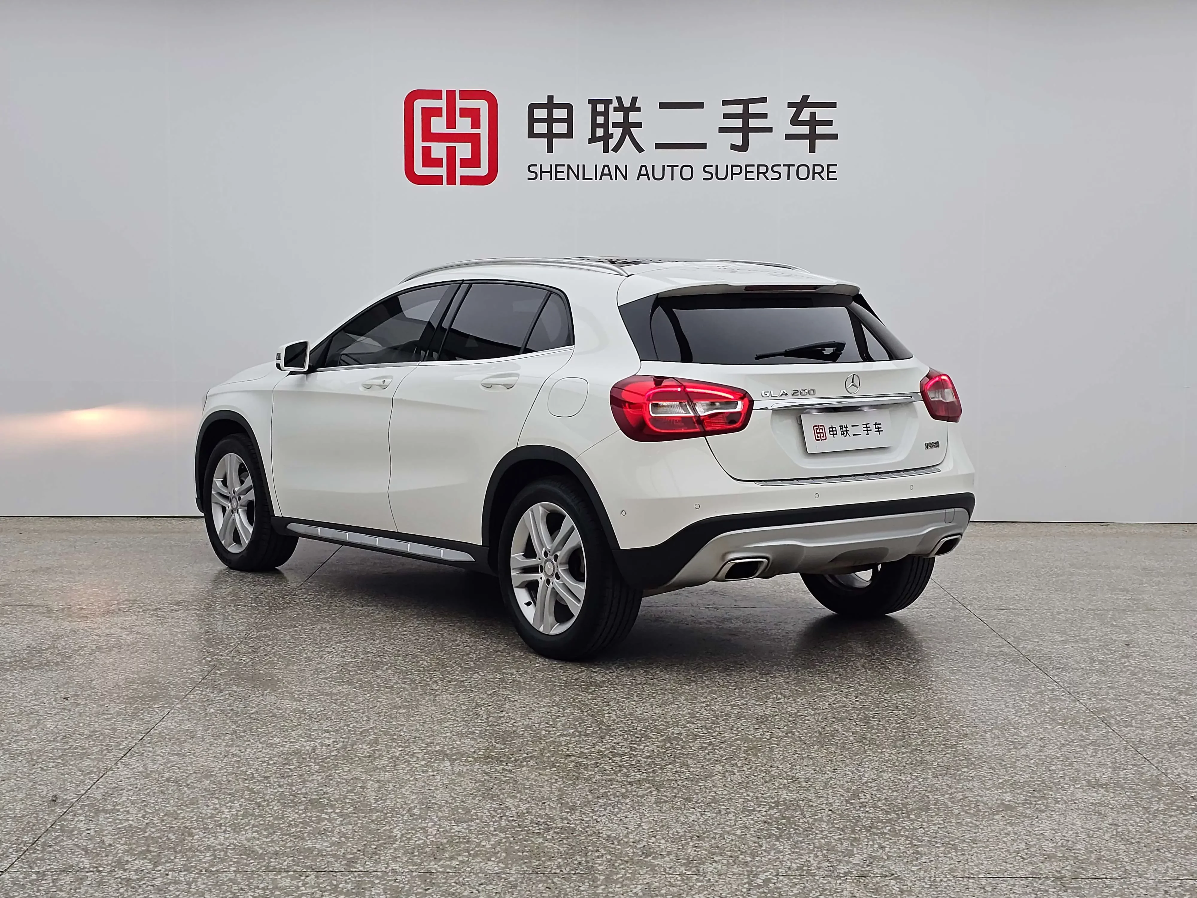 Mercedes-Benz GLA
