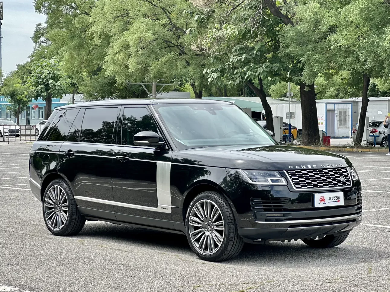 Land Rover range rover