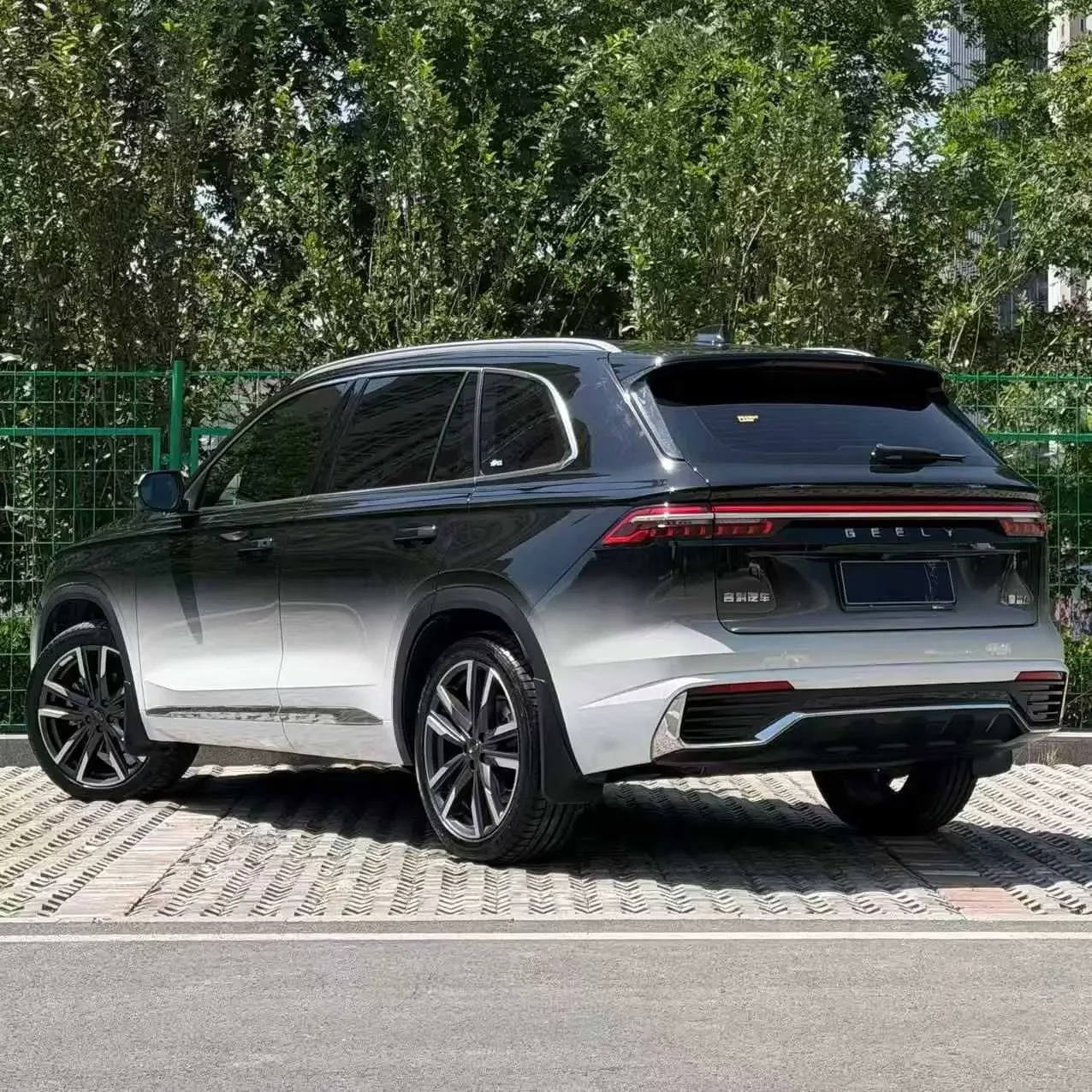 Geely Monjaro