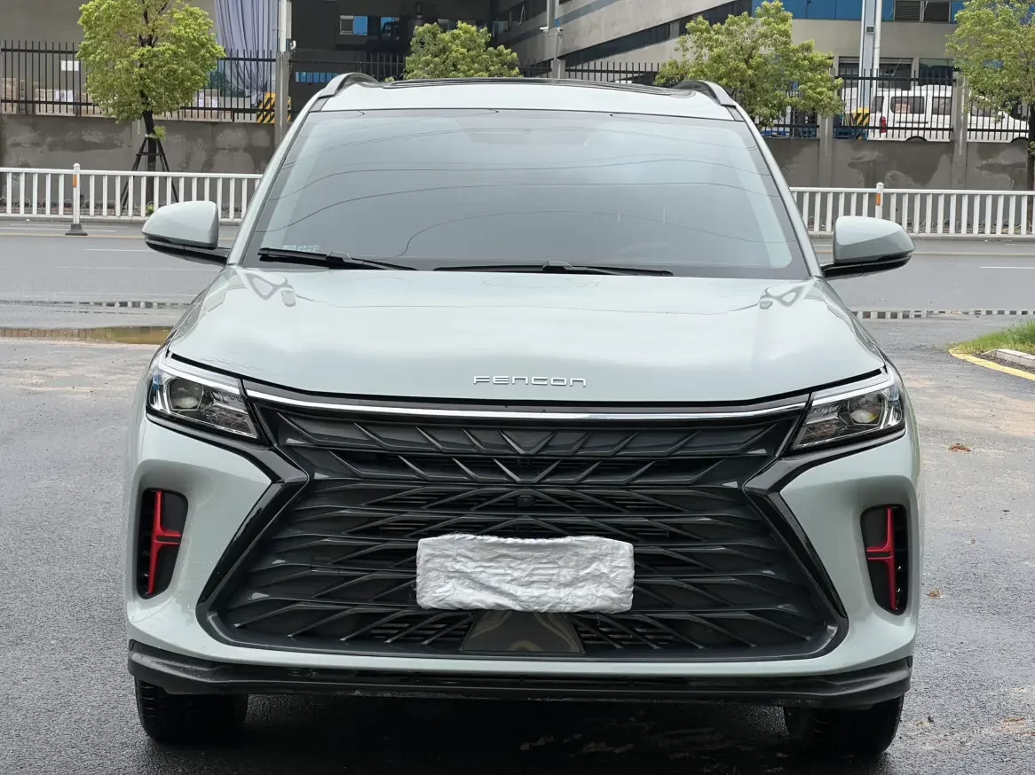 Dongfeng Fengon 580