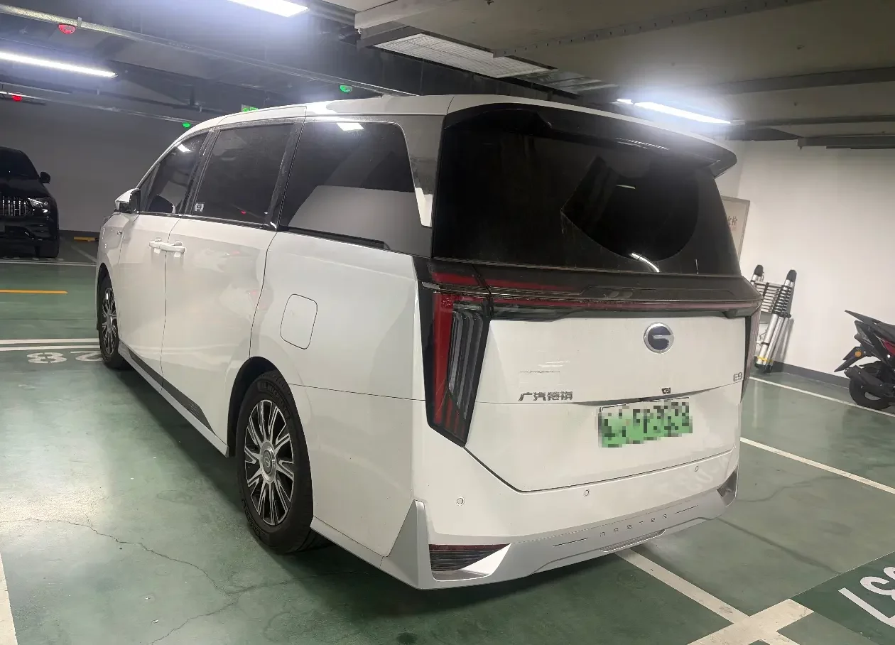 GAC Trumpchi E9 PHEV