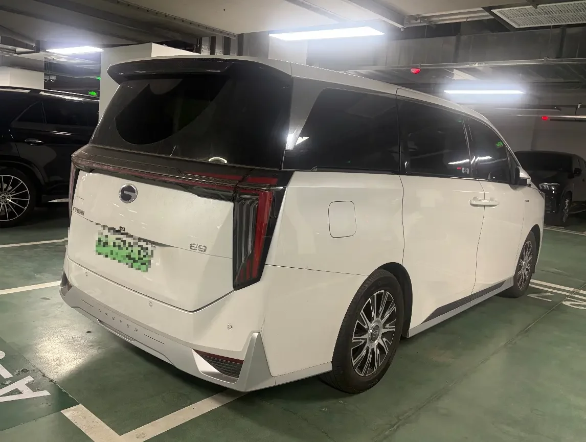 GAC Trumpchi E9 PHEV